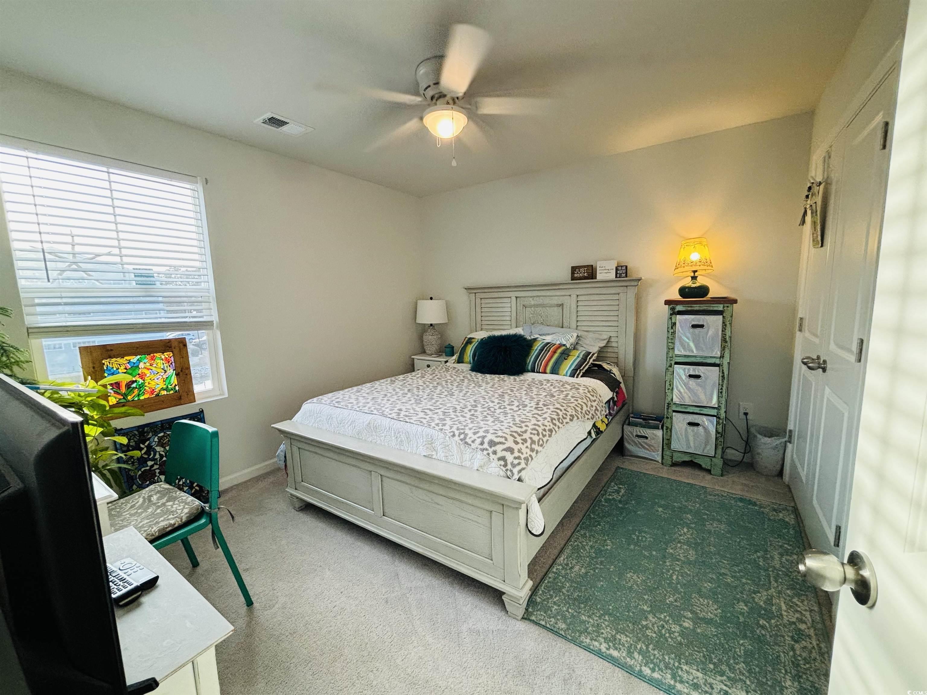 187 S Reindeer Rd. Property Photo 18