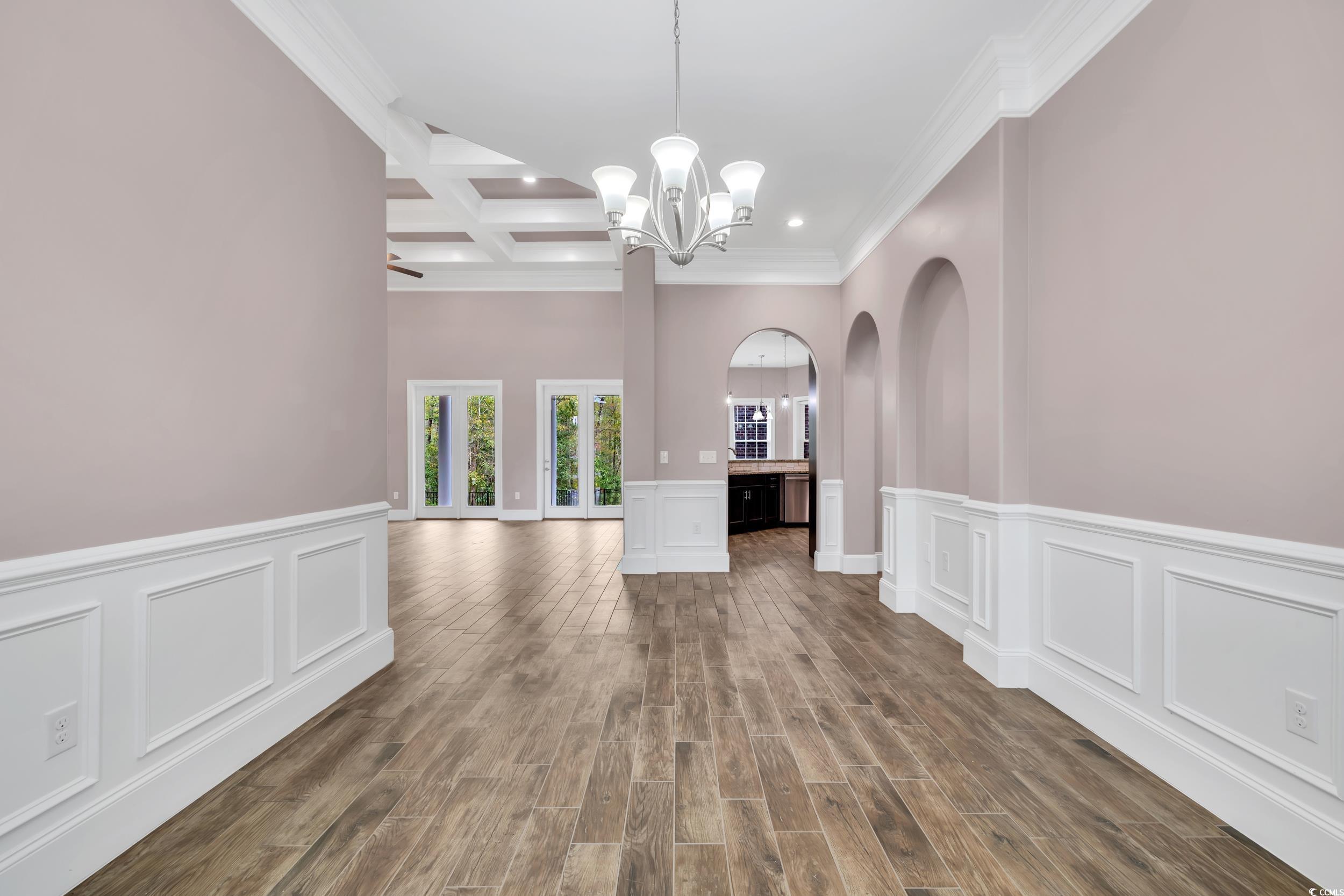 653 Whispering Pines Ct. Property Photo 9