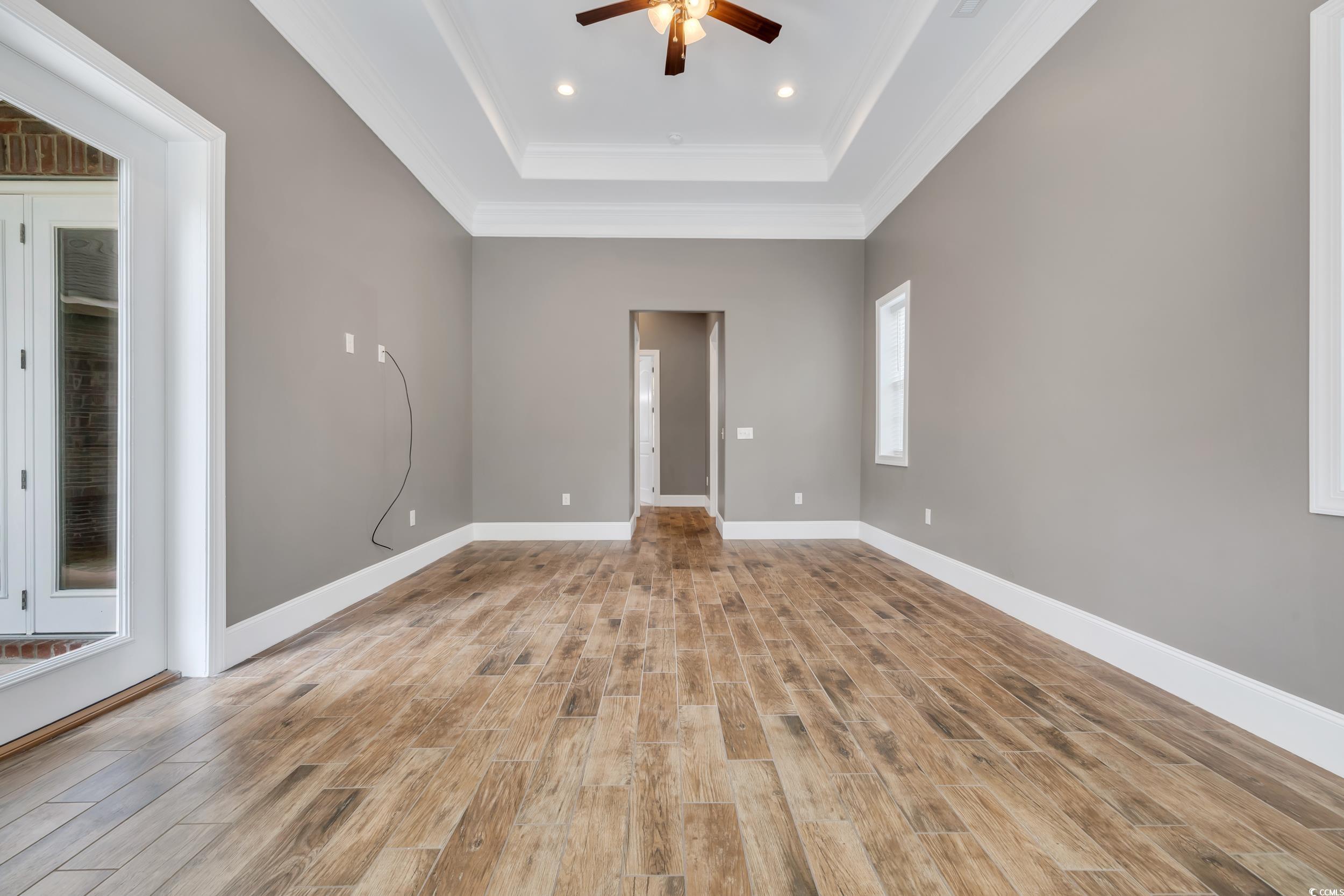 653 Whispering Pines Ct. Property Photo 22