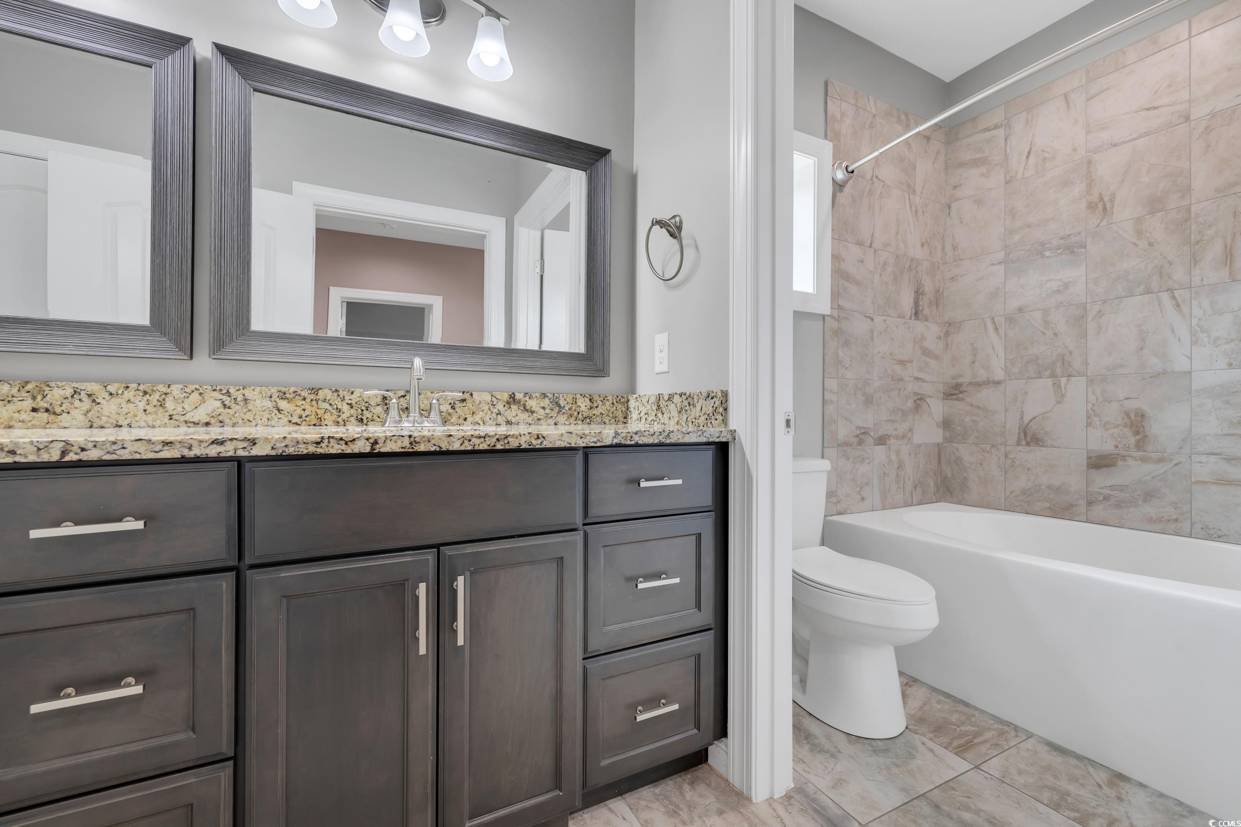 653 Whispering Pines Ct. Property Photo 26