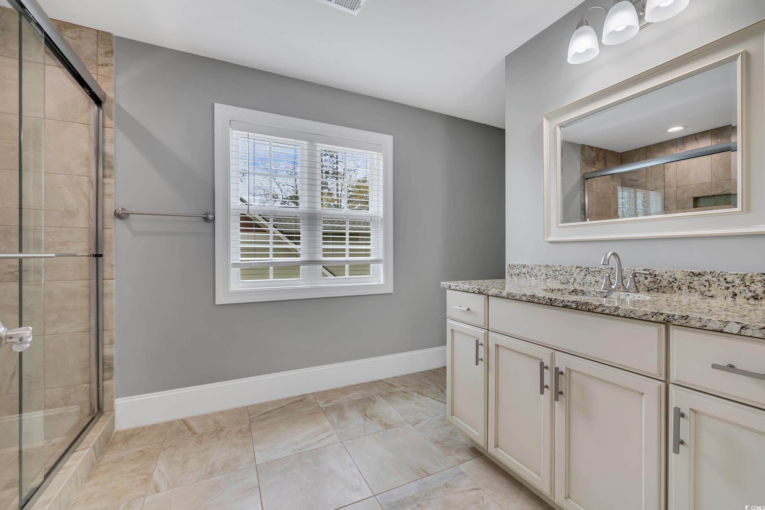 653 Whispering Pines Ct. Property Photo 32