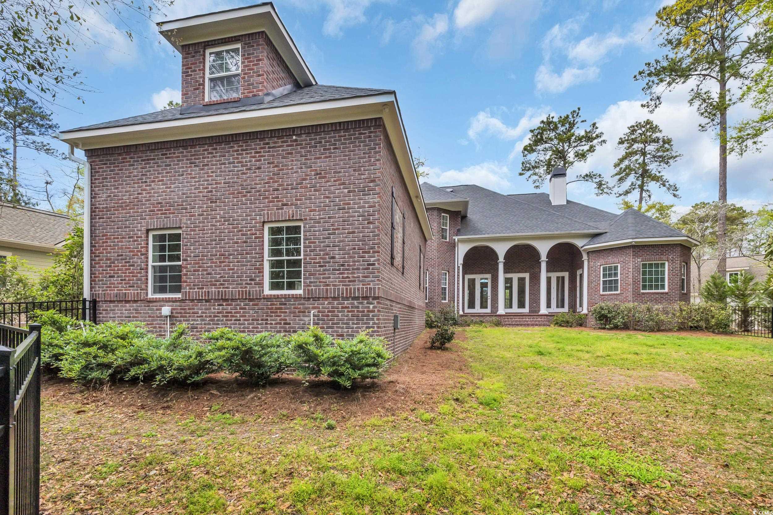 653 Whispering Pines Ct. Property Photo 36