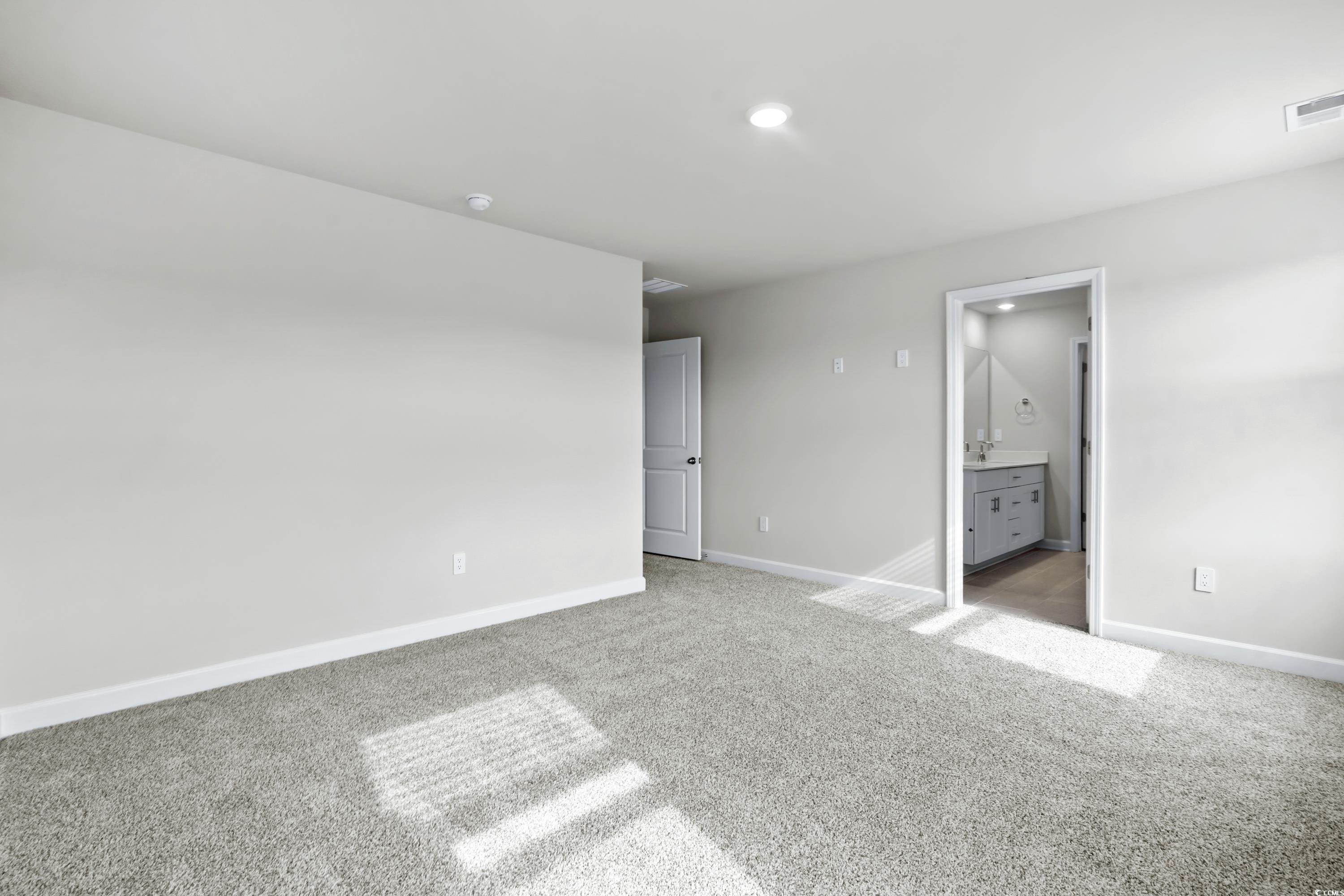 5043 Riverton Ct Property Photo 21