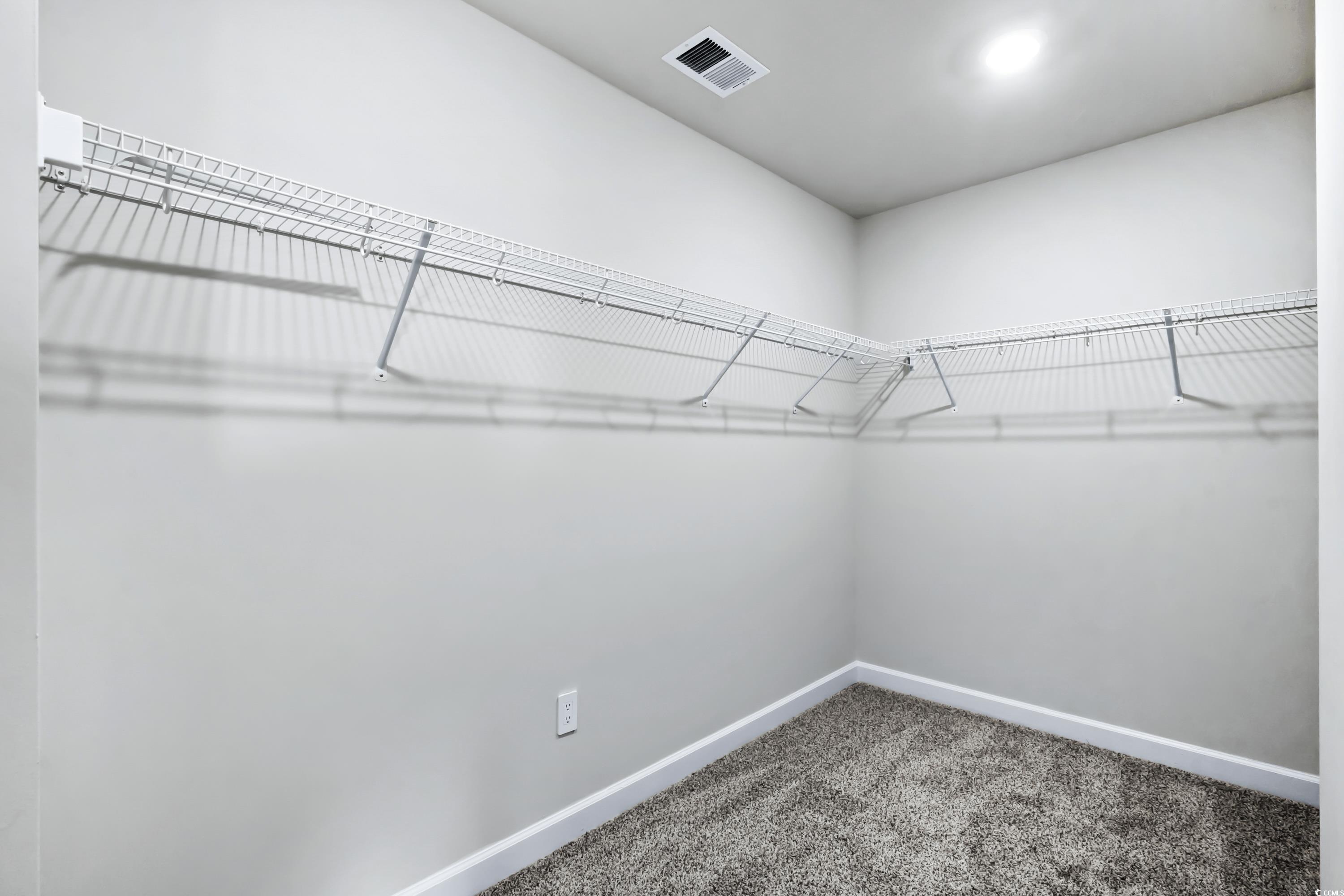 5043 Riverton Ct Property Photo 24