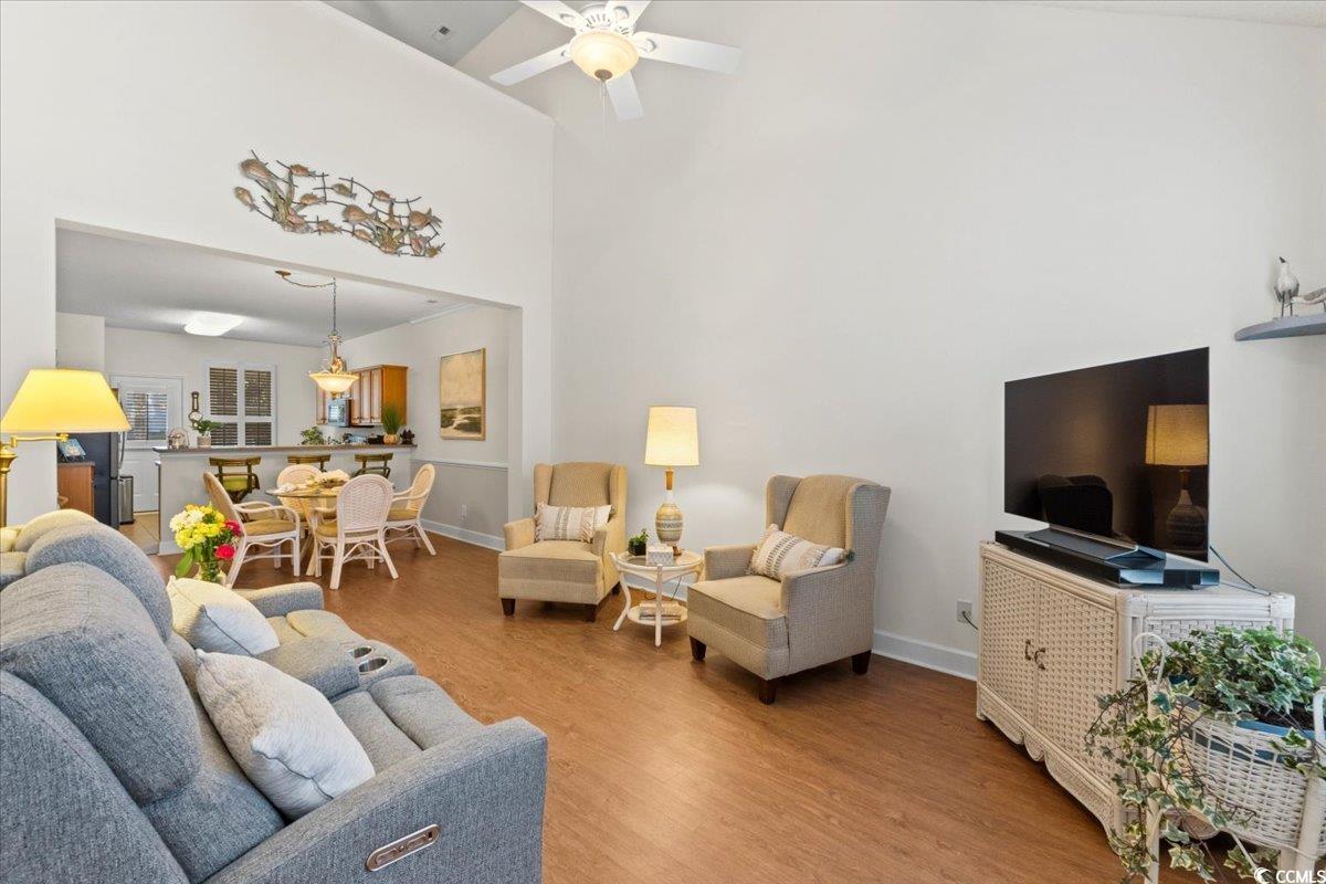 6095 Catalina Dr. Property Photo 4