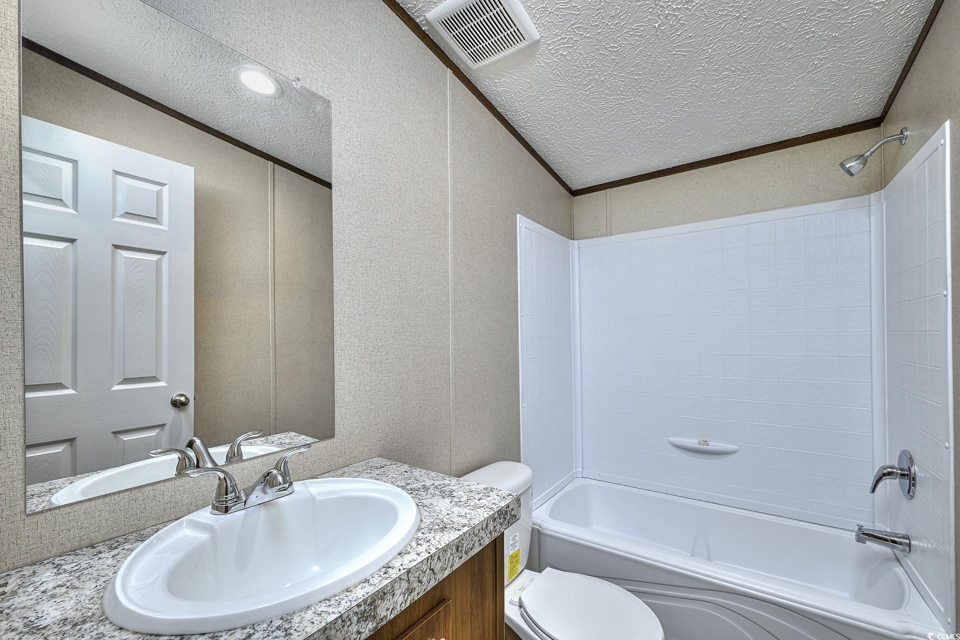 2707a Prince St. Property Photo 14