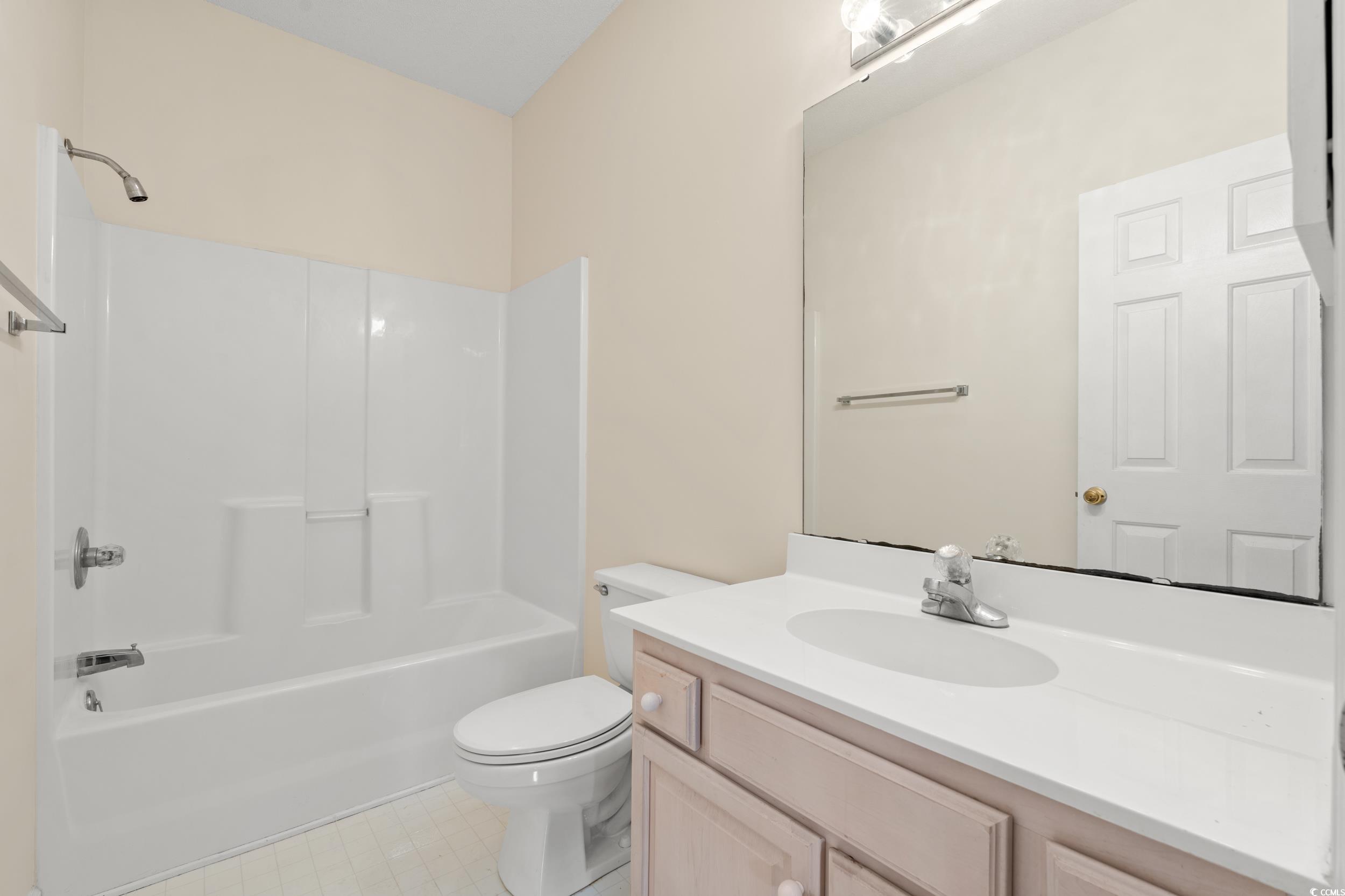 7309 Sweetwater Blvd. Property Photo 19
