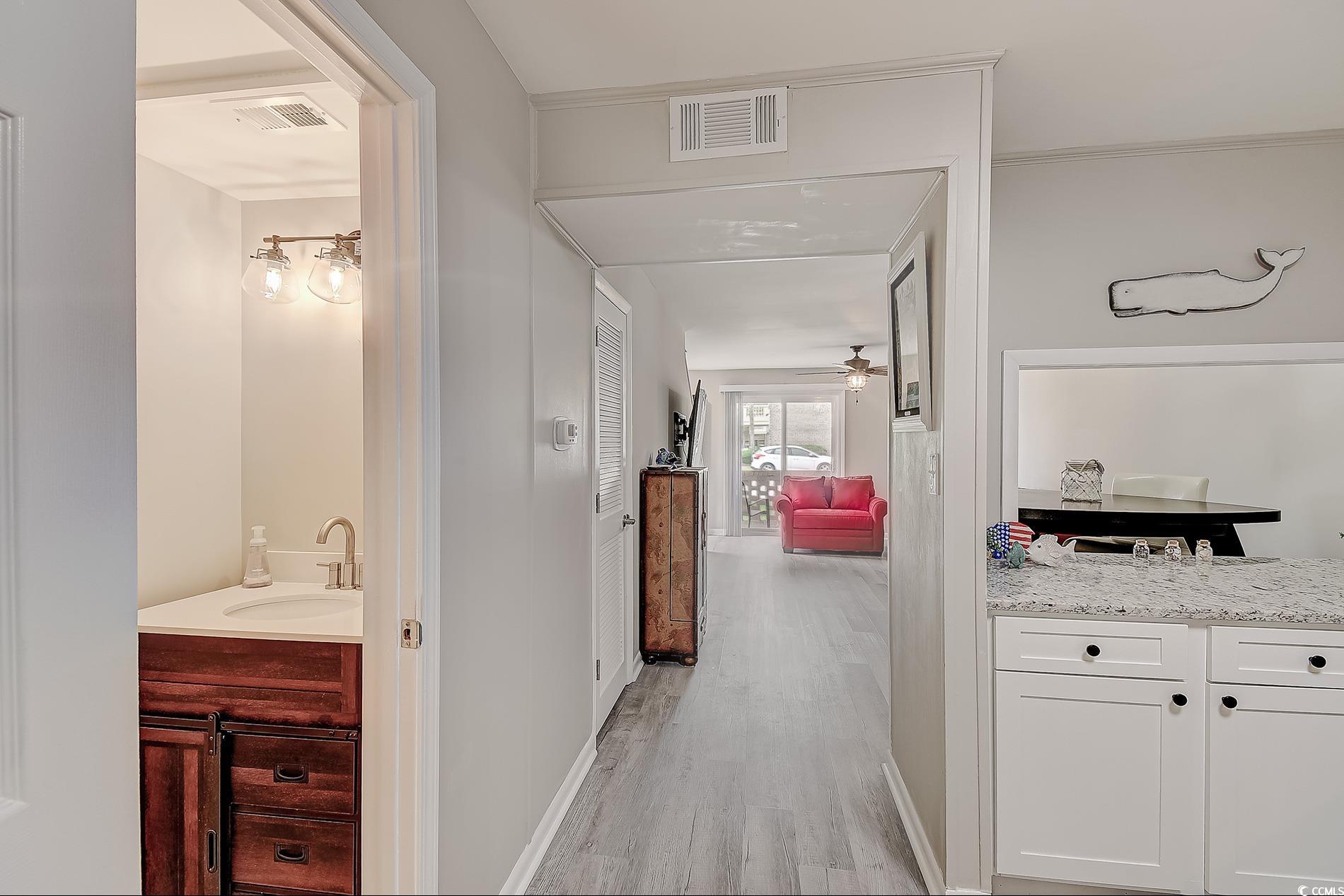 10200 Lake Shore Dr. Property Photo 6