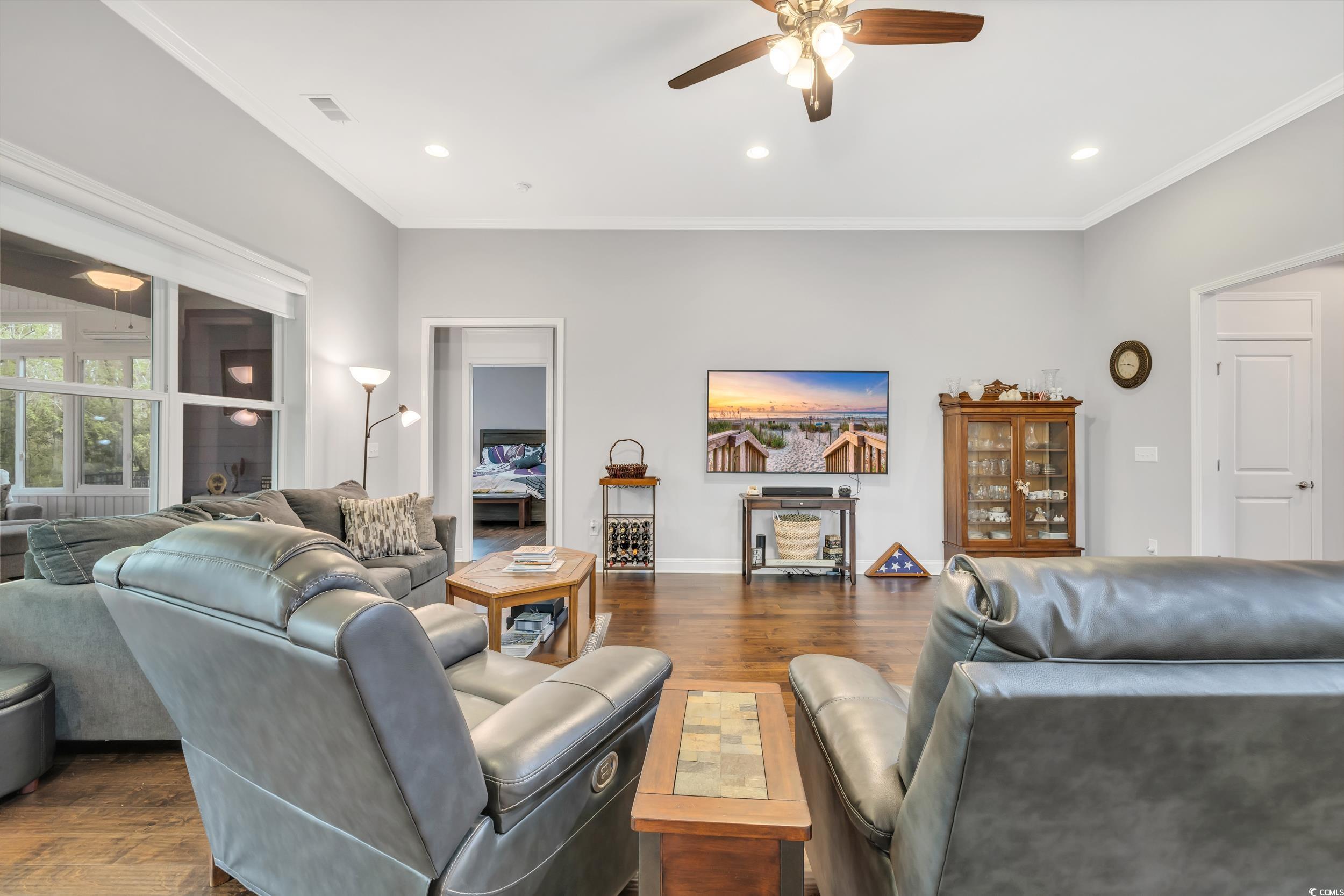 1478 Suncrest Dr. Property Photo 12