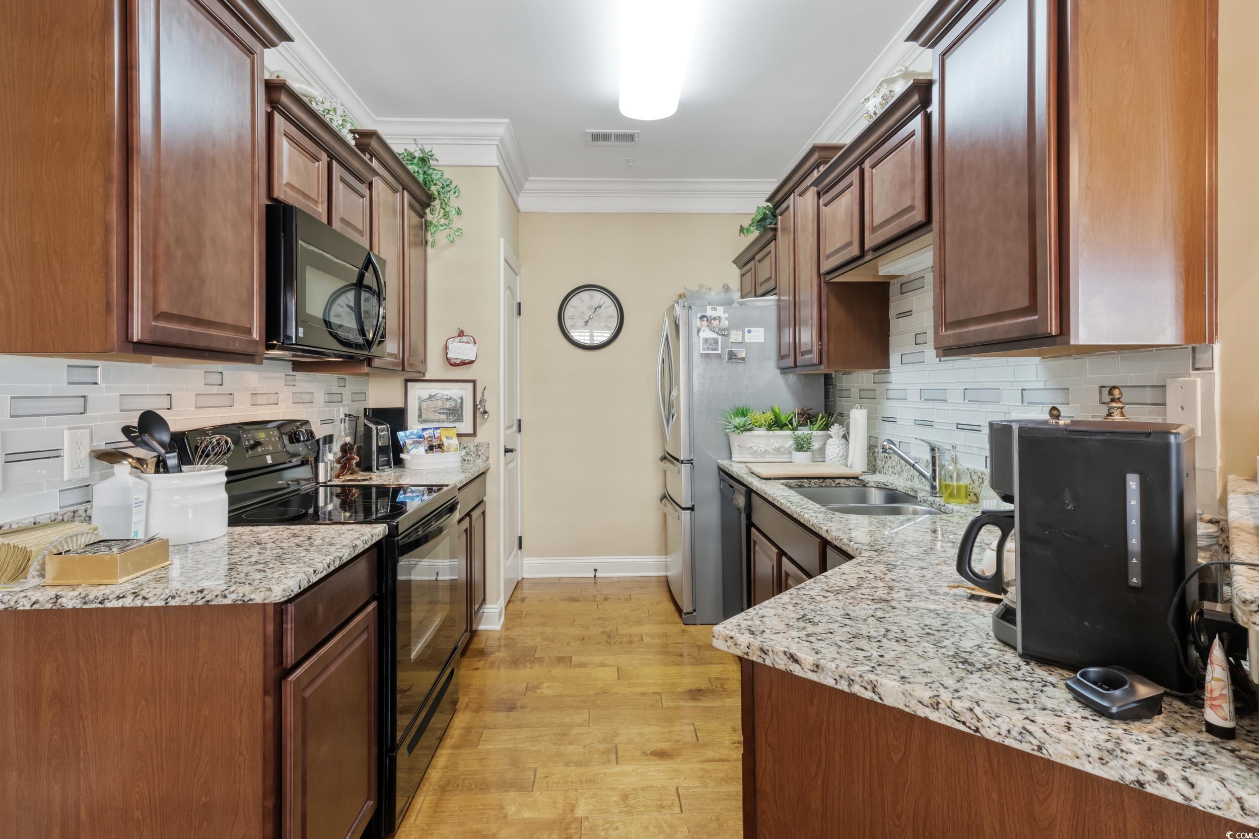 301 Shelby Lawson Dr. Property Photo 17
