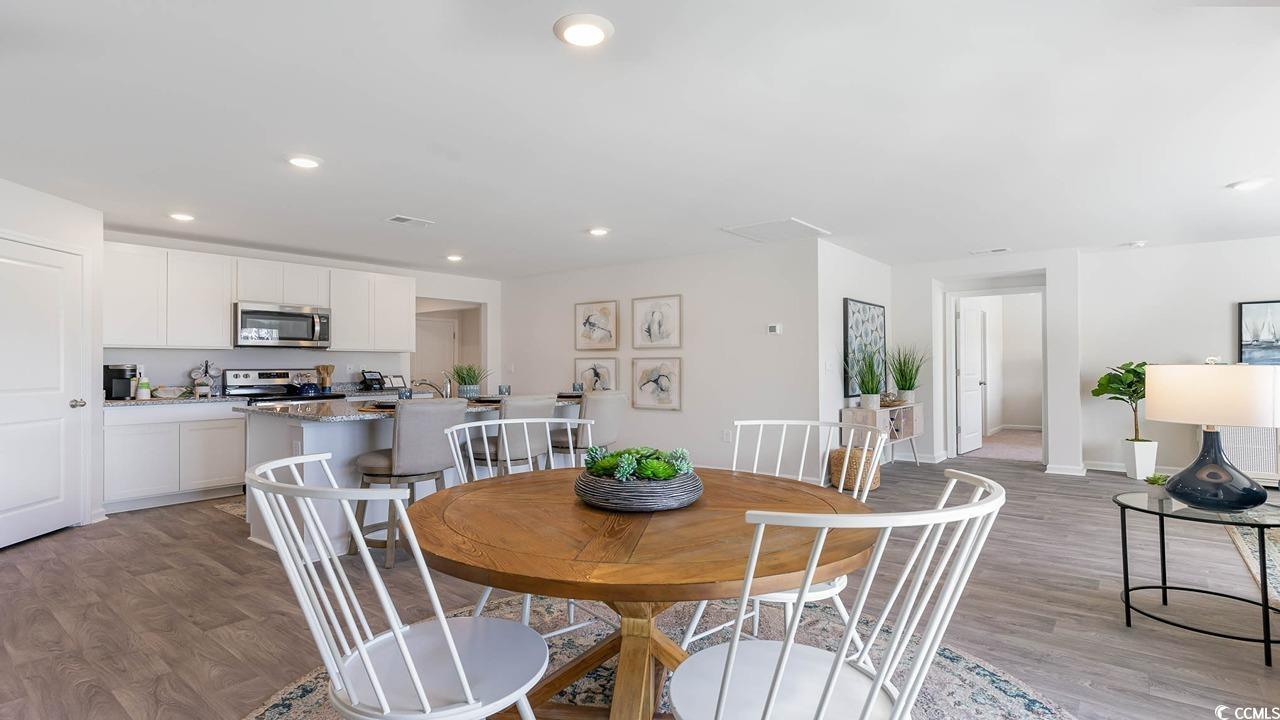 598 Strawberry Field Way Property Photo 7