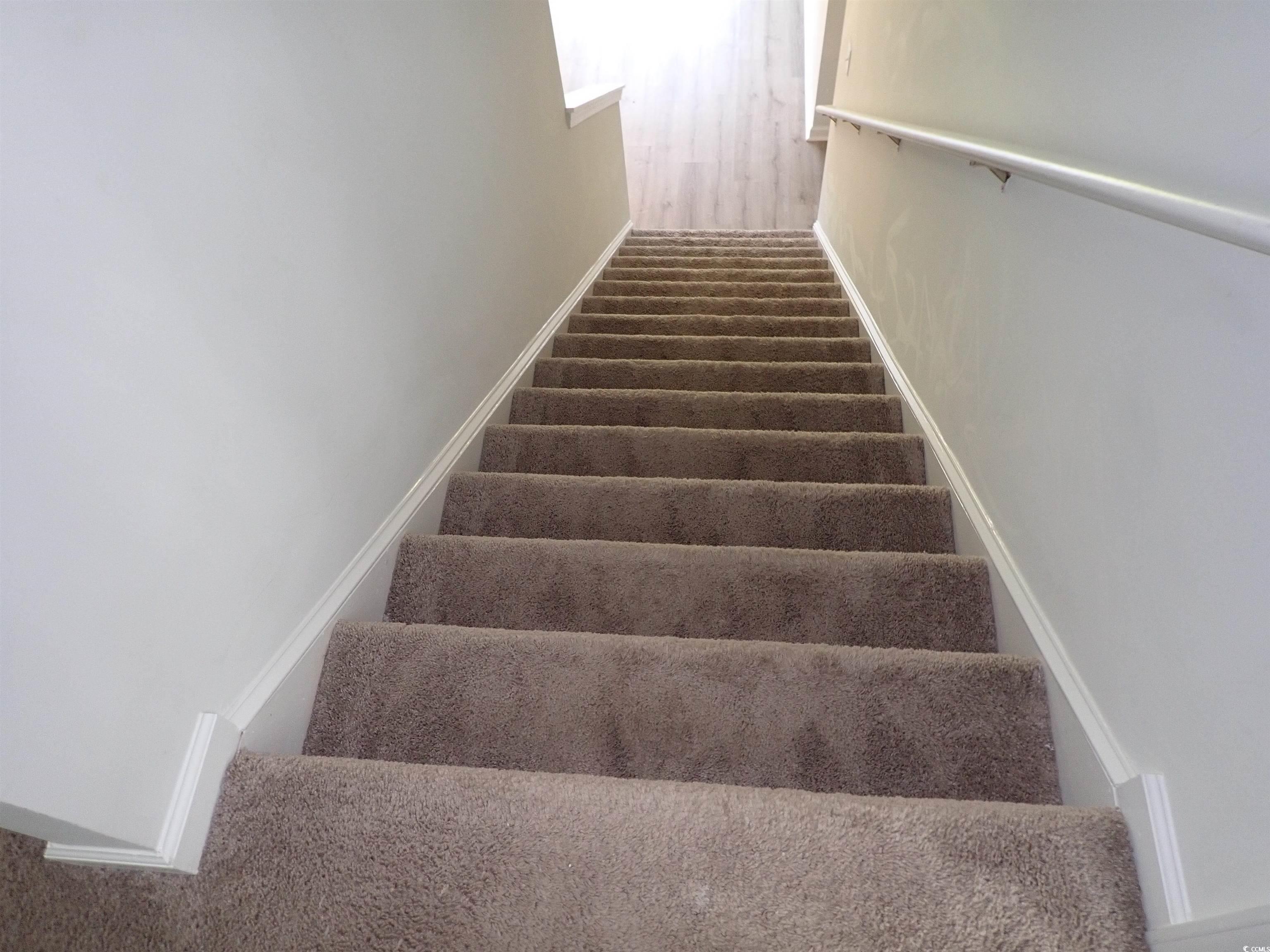 447 Archer Ct. Property Photo 23