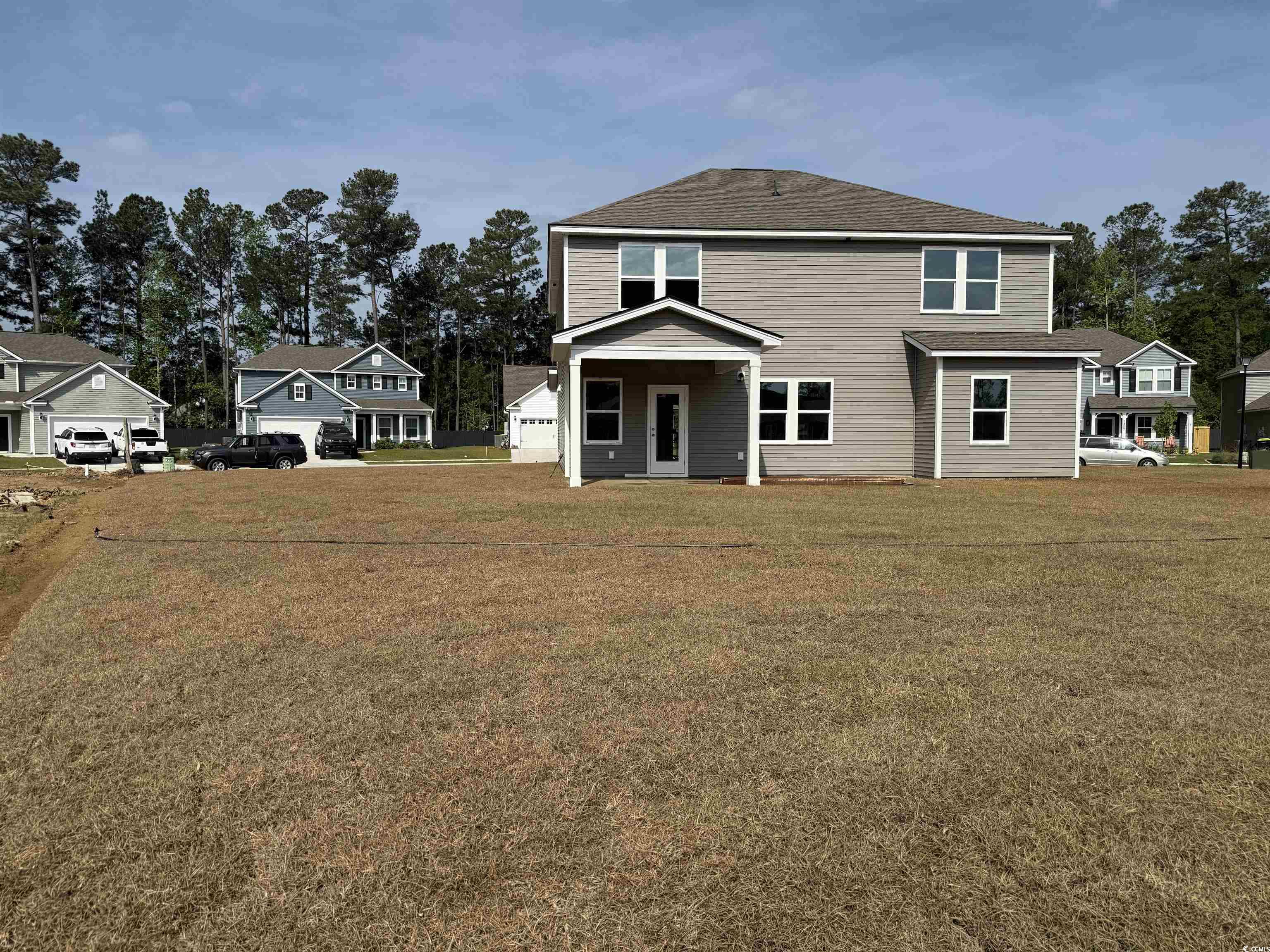 1304 Winding Creek Way Property Photo 3