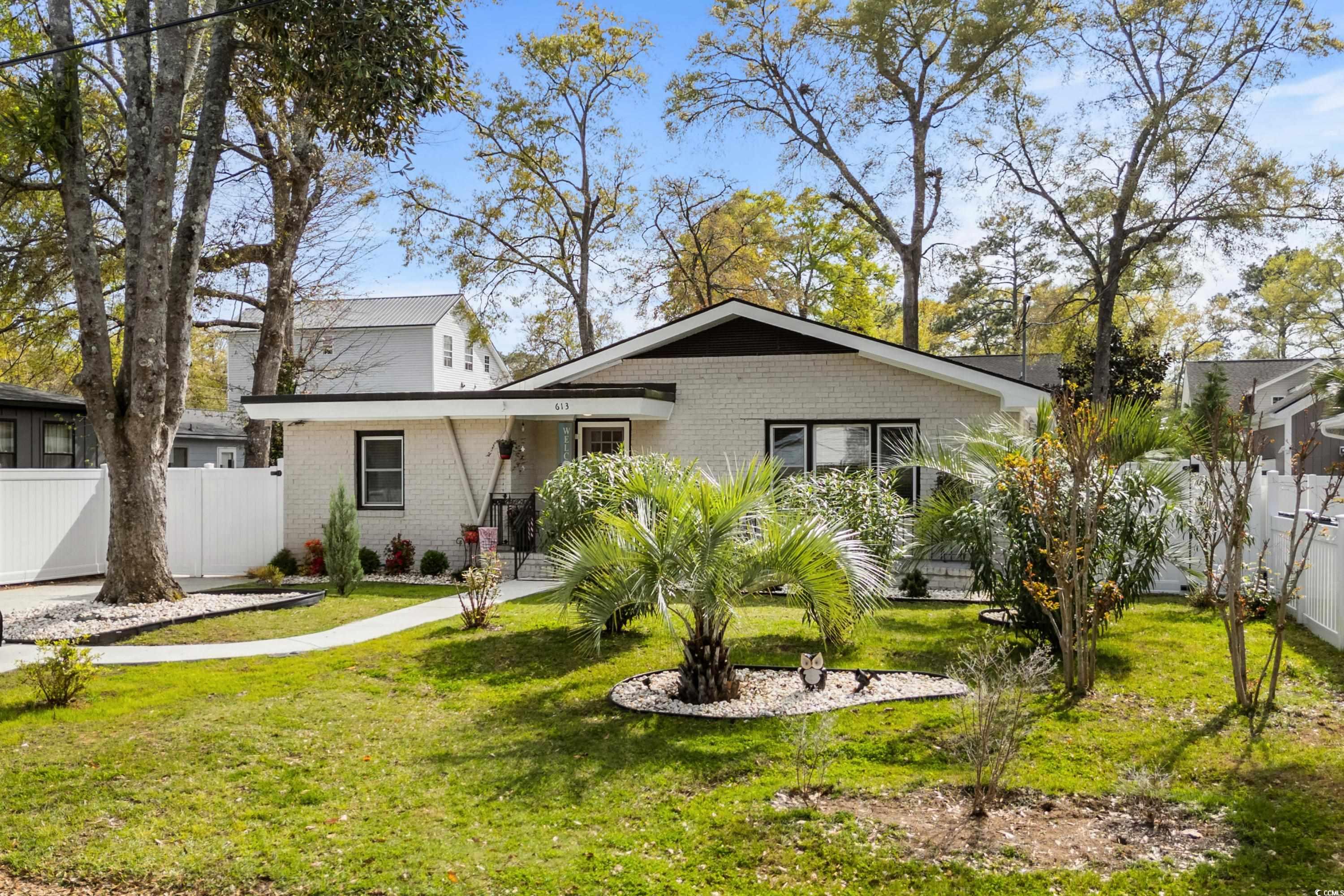 613 Cypress Dr. Property Photo 1