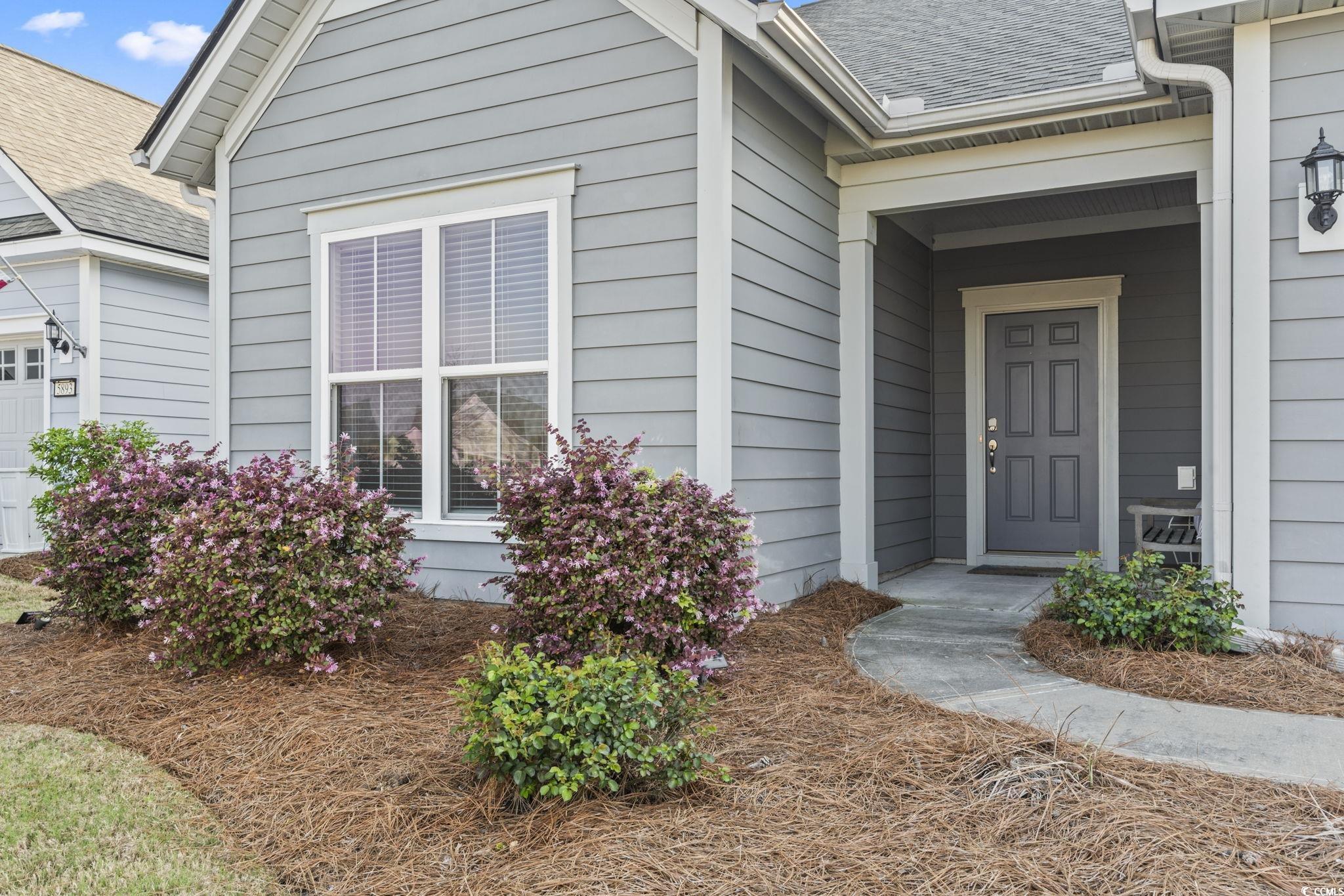 5885 Ledro Ln. Property Photo 3