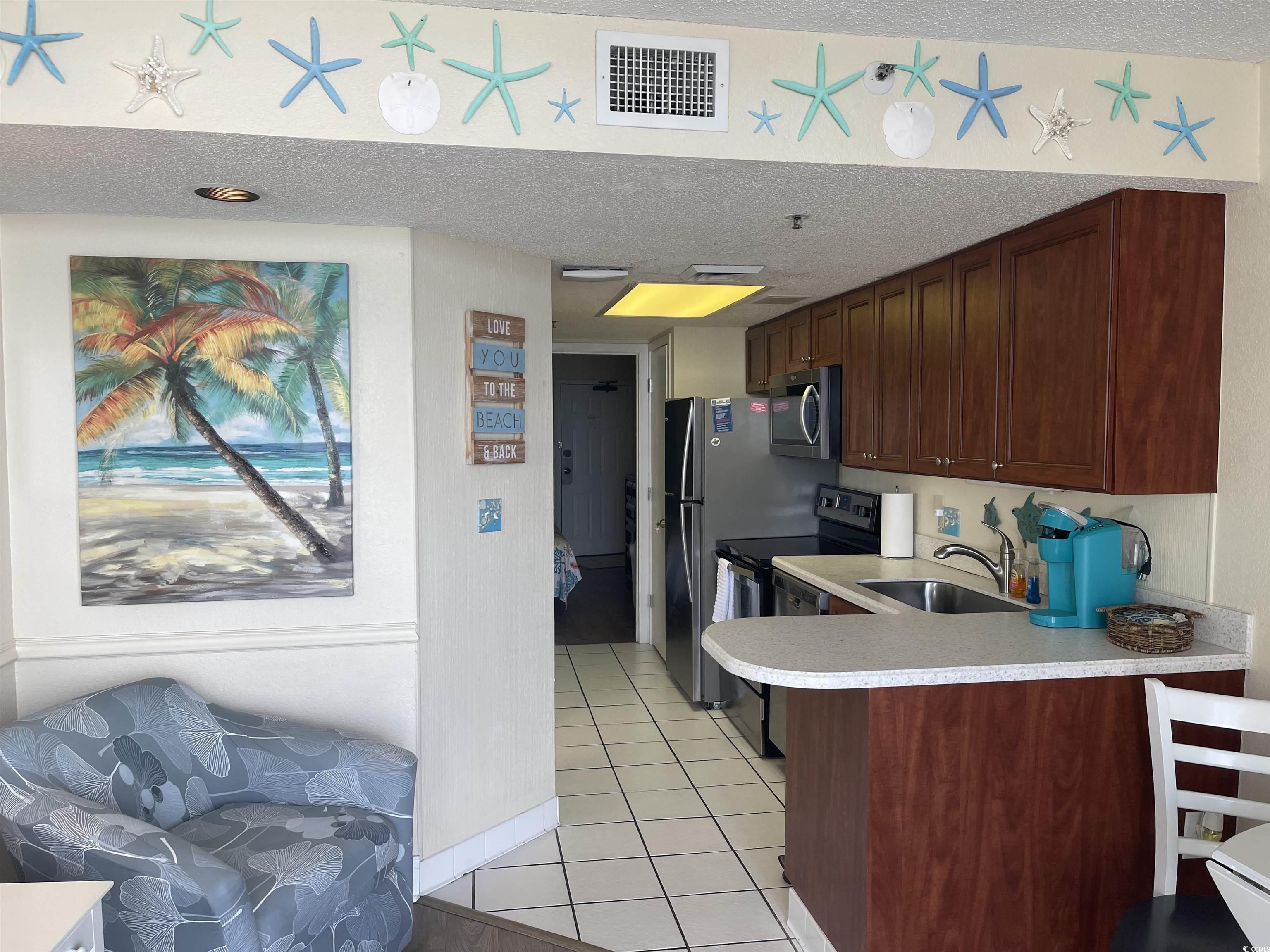 158 Sea Watch Dr. Property Photo 13