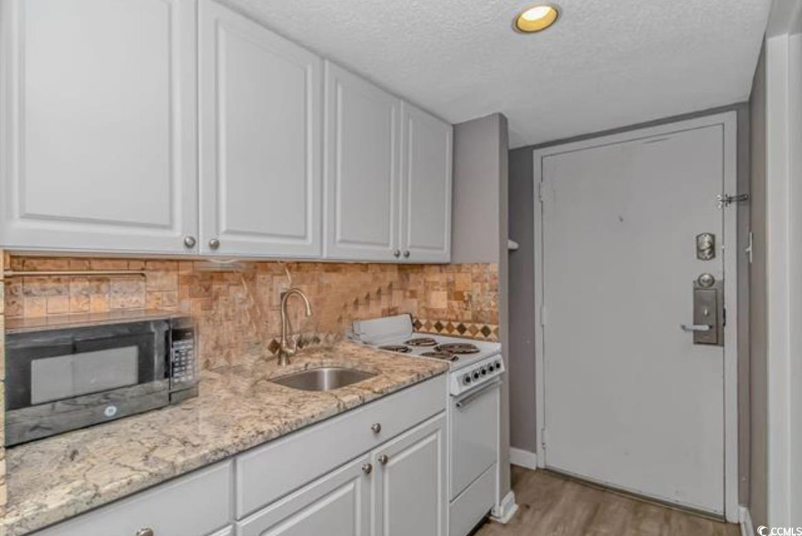 7000 N Ocean Blvd. Property Photo 2