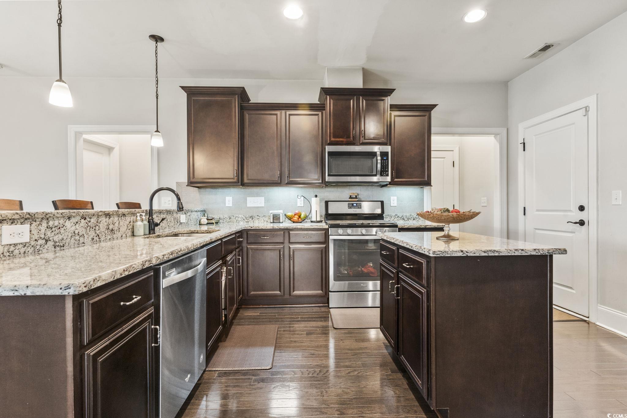 586 Indigo Bay Circle Property Photo 6