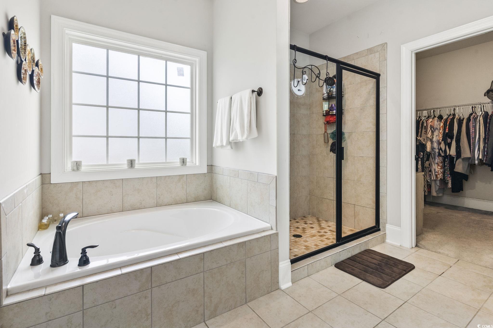 586 Indigo Bay Circle Property Photo 12