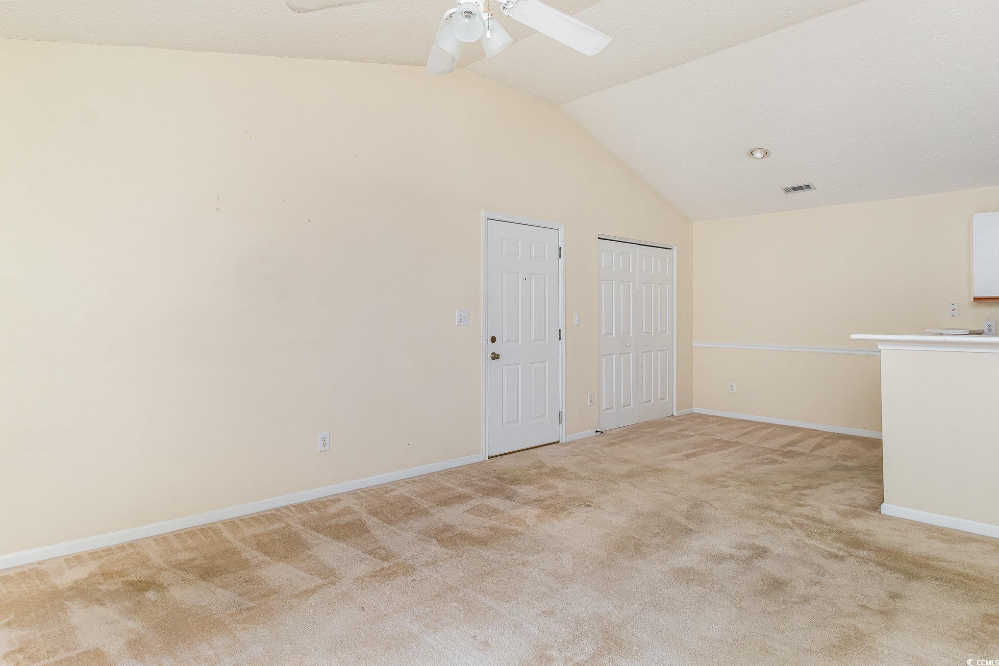 3795 Hitchcock Way Property Photo 4