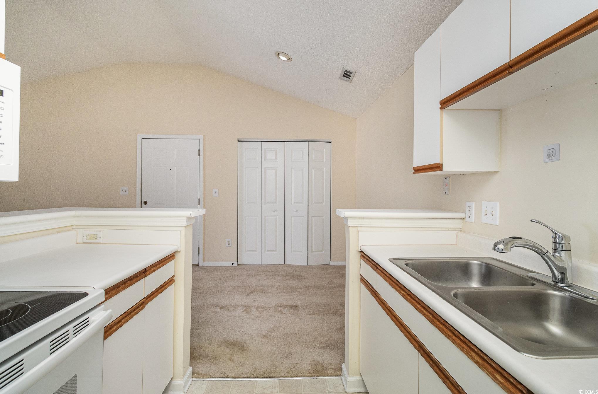 3795 Hitchcock Way Property Photo 13