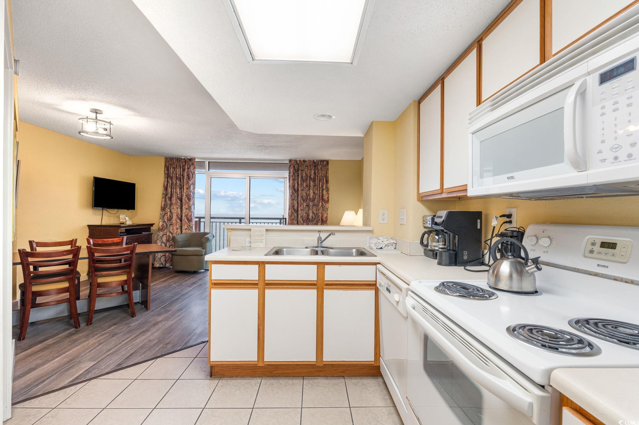 1604 N Ocean Blvd. Property Photo 9