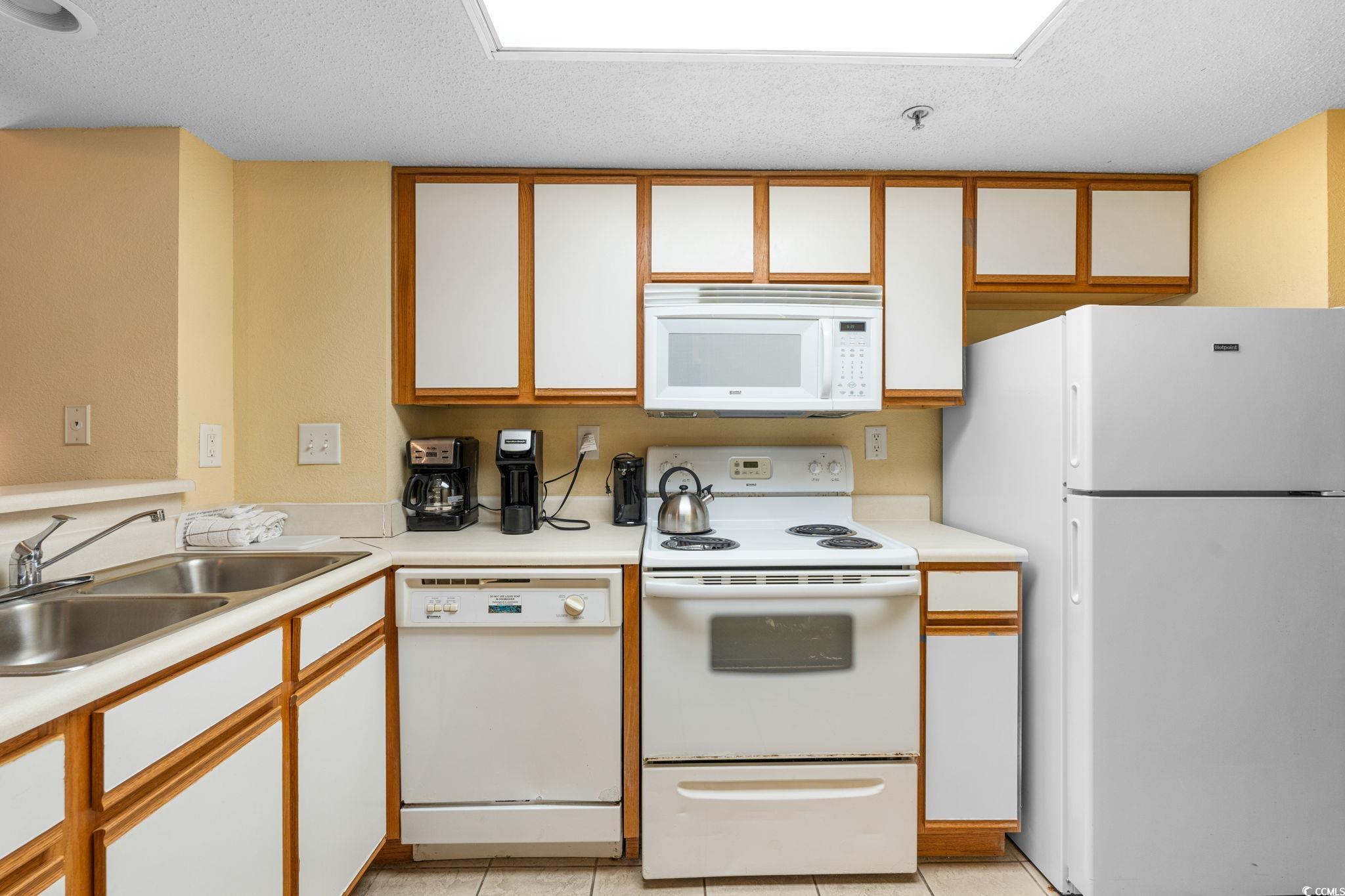 1604 N Ocean Blvd. Property Photo 10