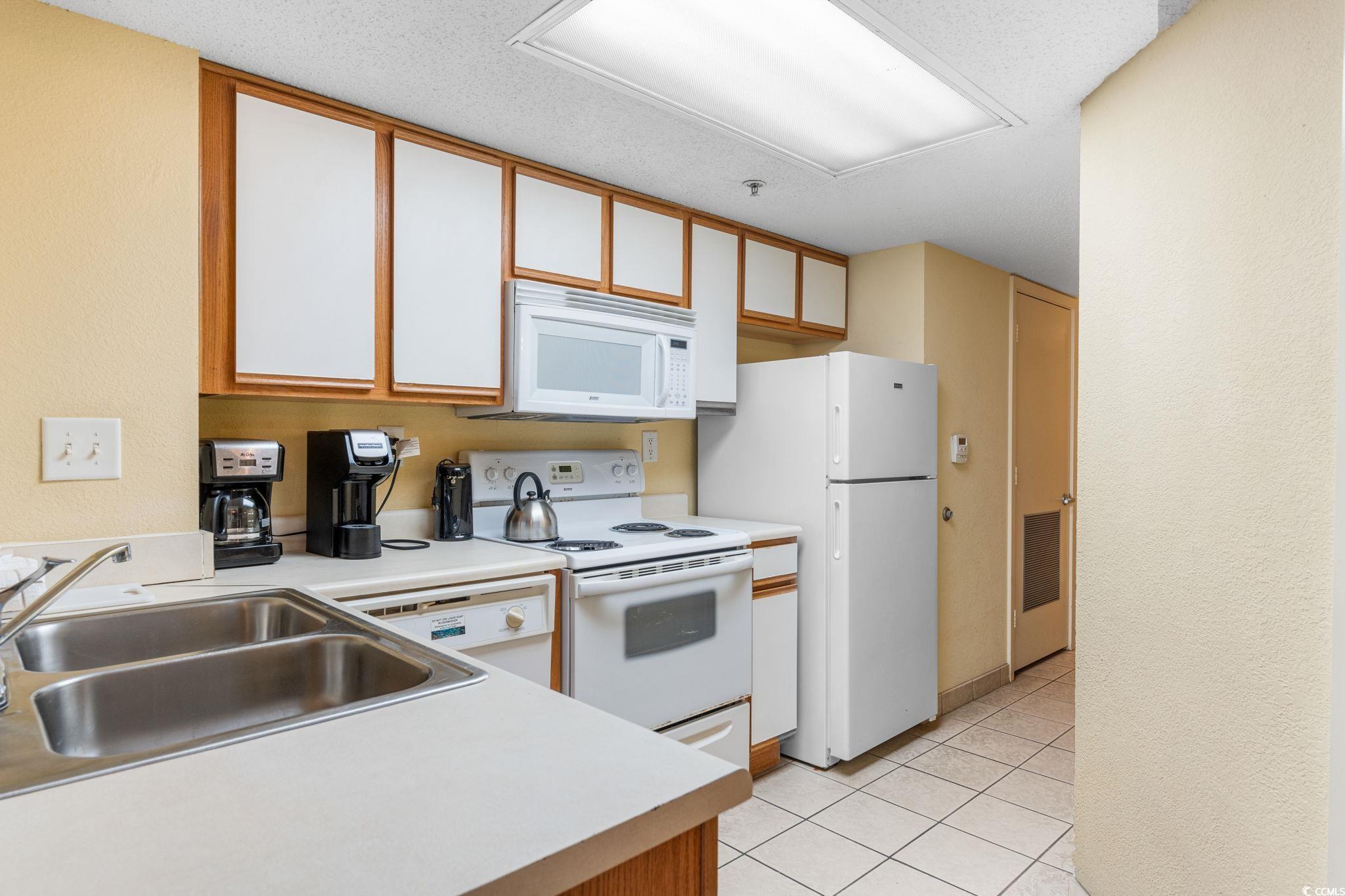 1604 N Ocean Blvd. Property Photo 11