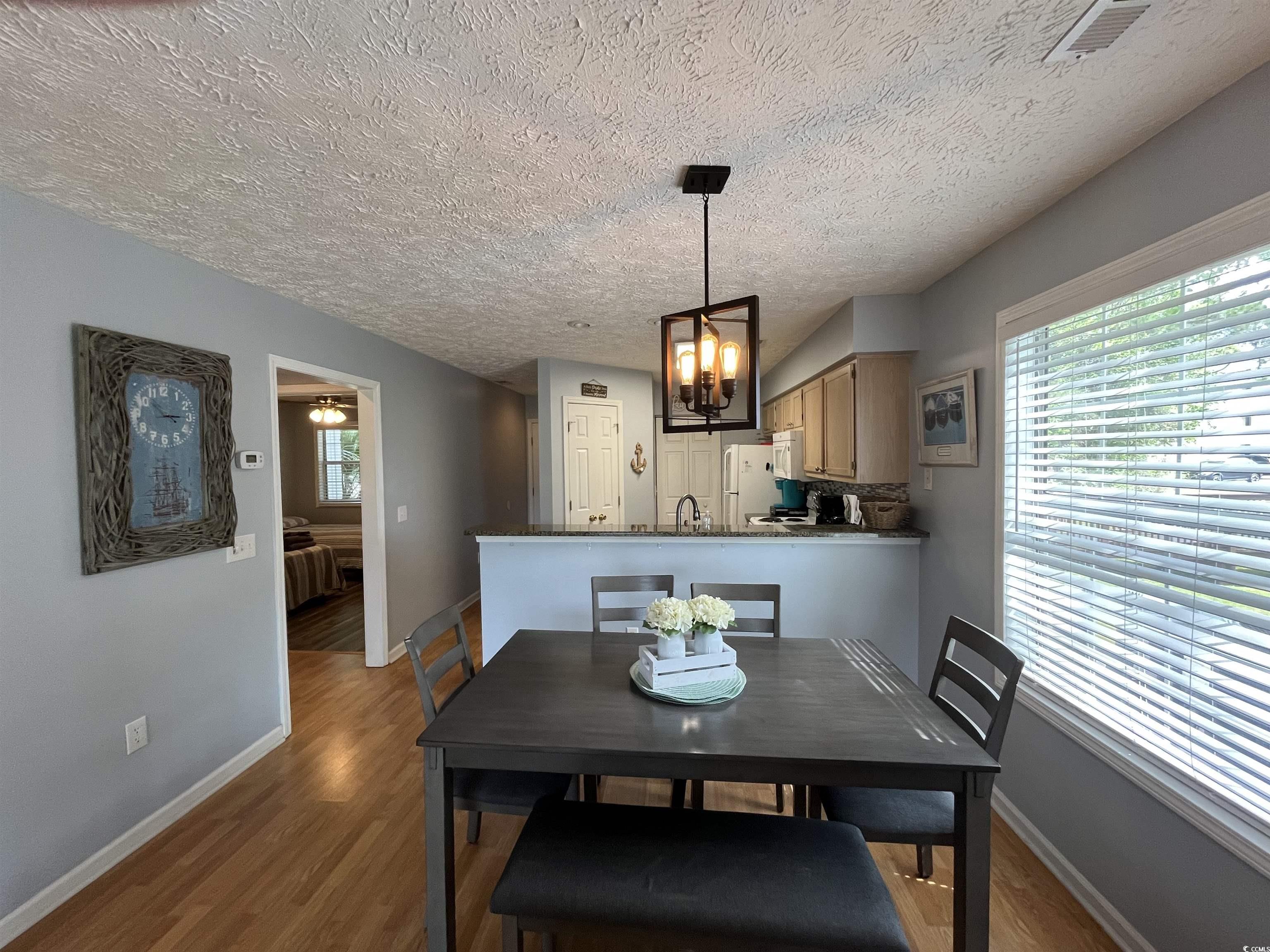 569 Blue River Ct. Property Photo 7
