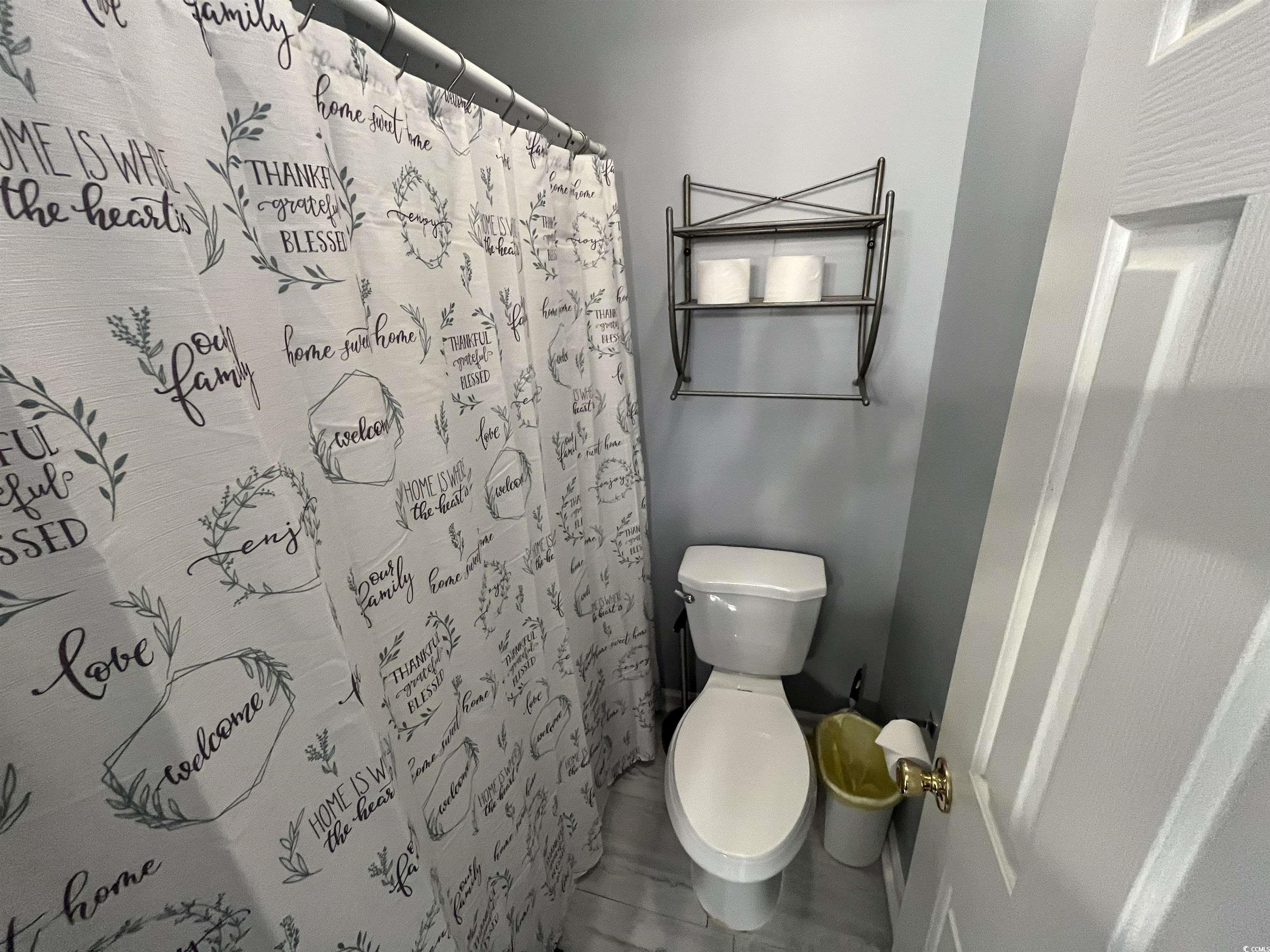 569 Blue River Ct. Property Photo 14