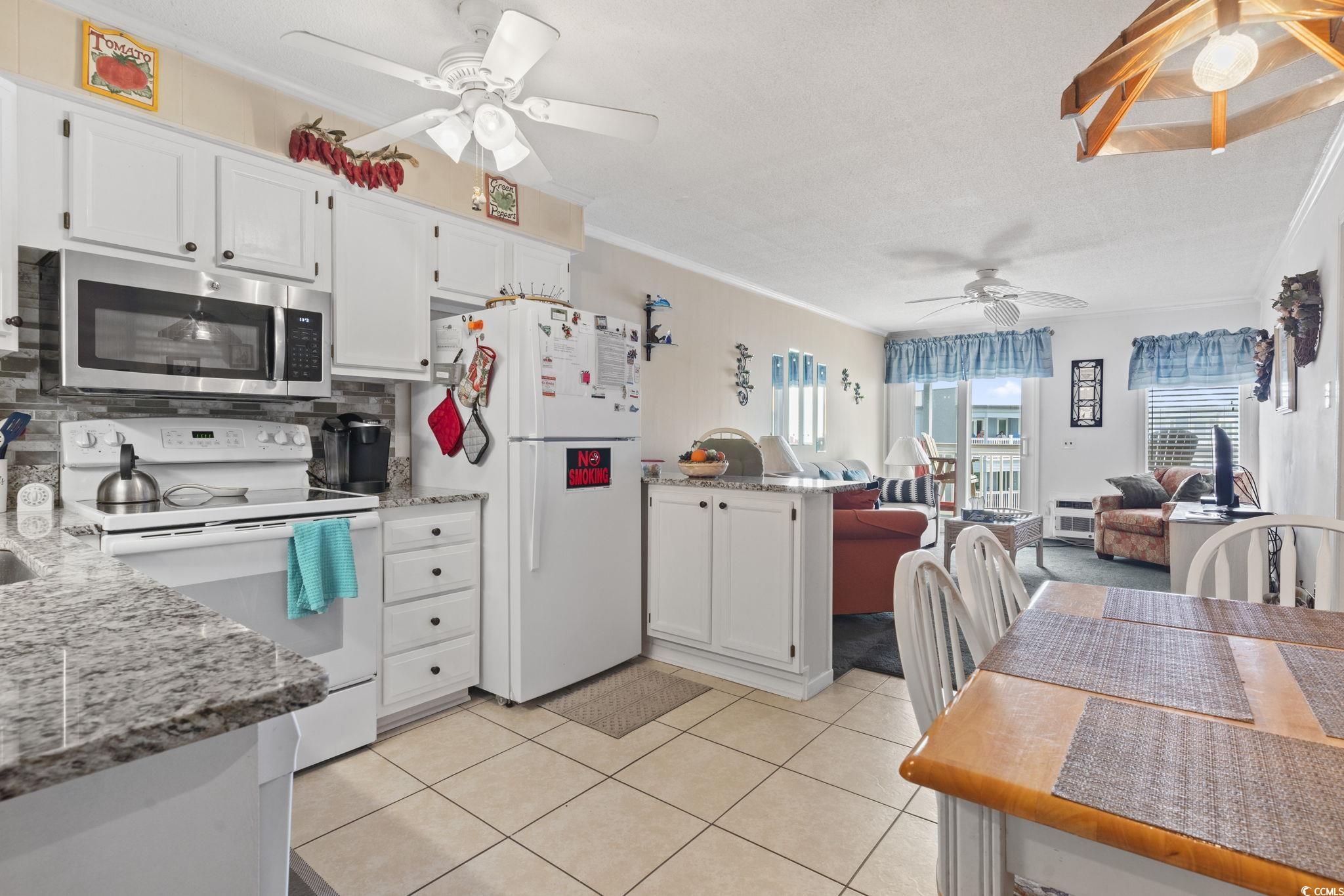 9530 Shore Dr. Property Photo 8