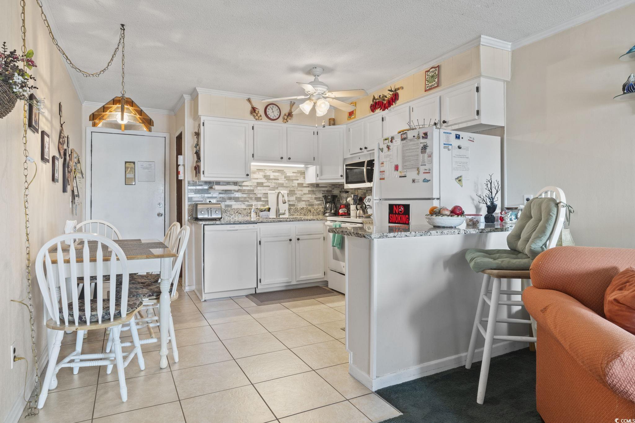 9530 Shore Dr. Property Photo 11
