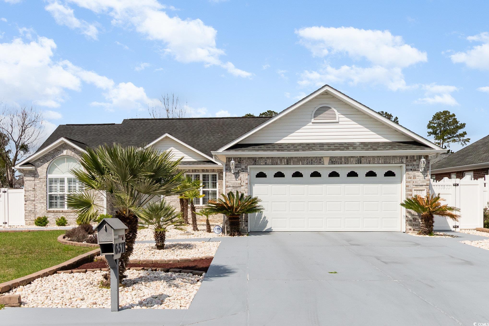 657 Lantern Ct. Property Photo 1