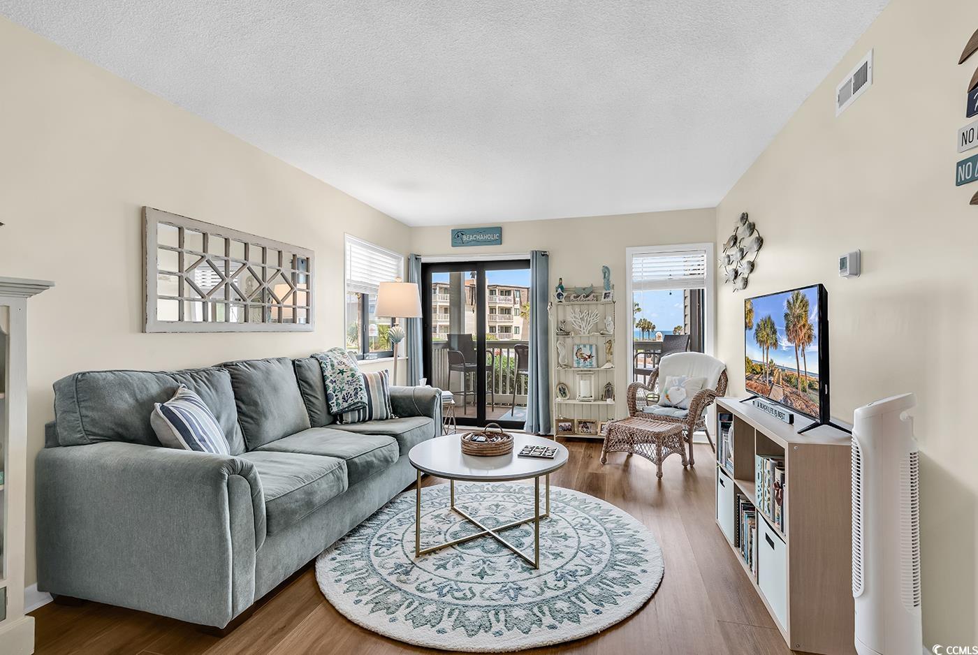 5601 Ocean Blvd. N Property Photo 8