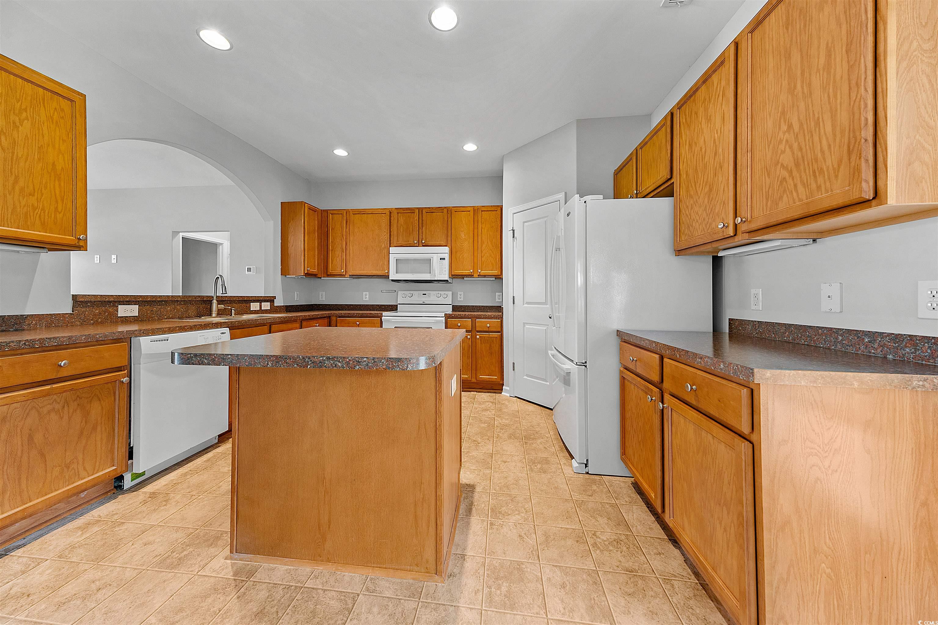 270 Moulton Dr. Property Photo 9