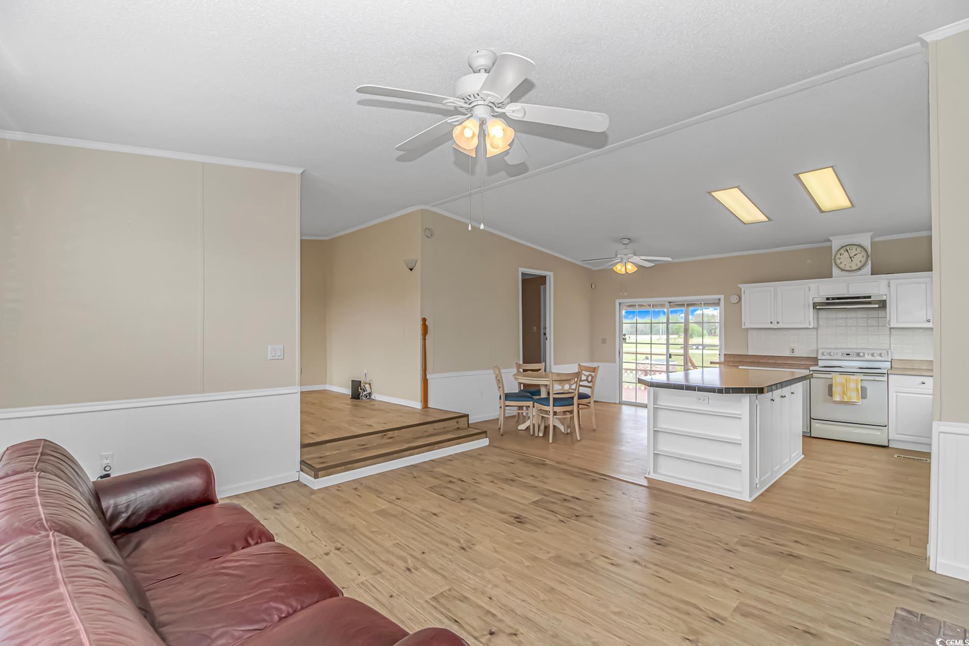 3415 Green Sea Rd. Property Photo 8