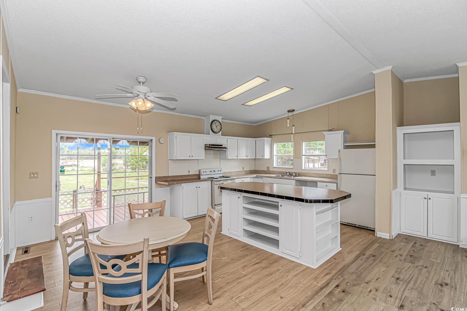 3415 Green Sea Rd. Property Photo 11