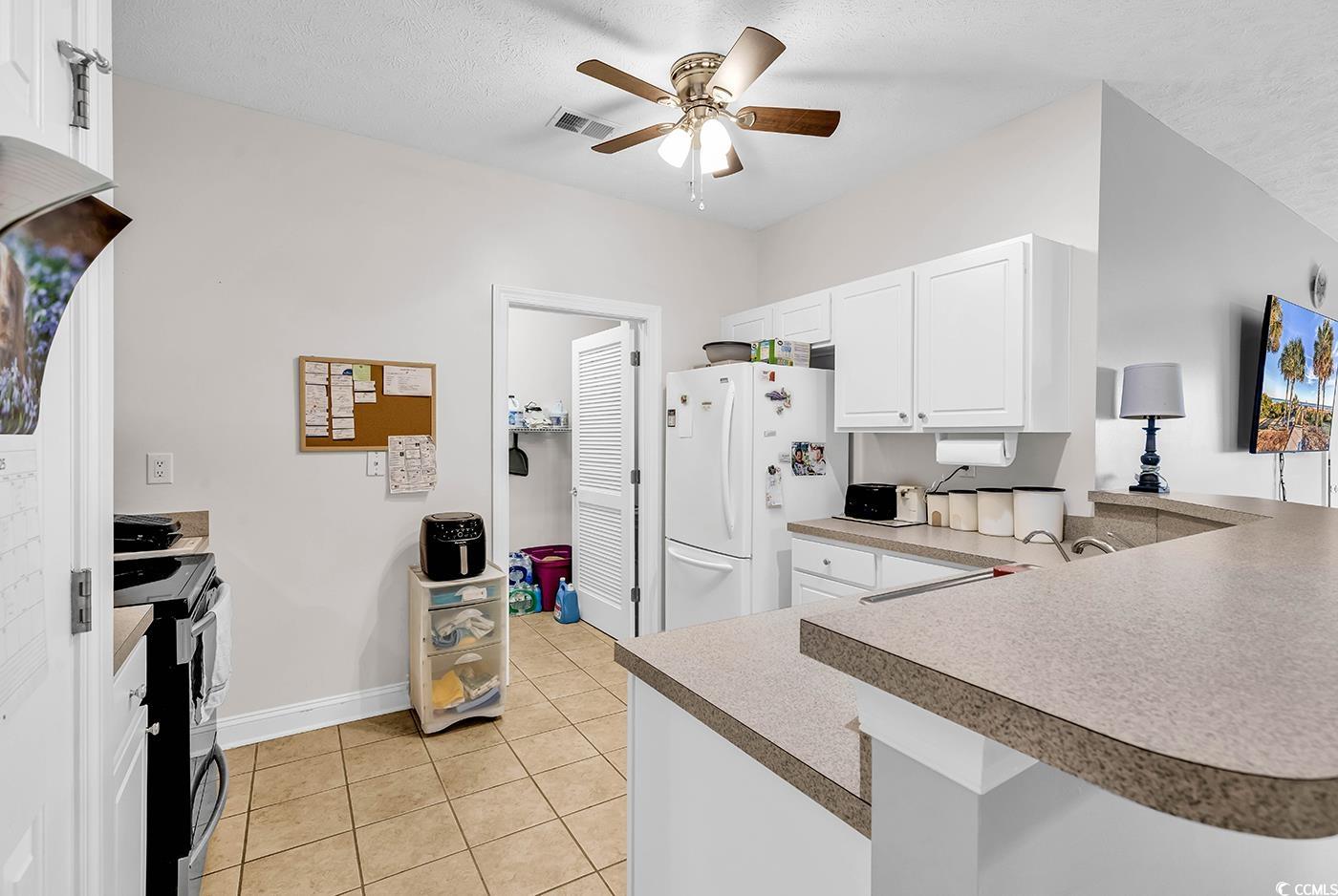 5090 Windsor Green Way Property Photo 10