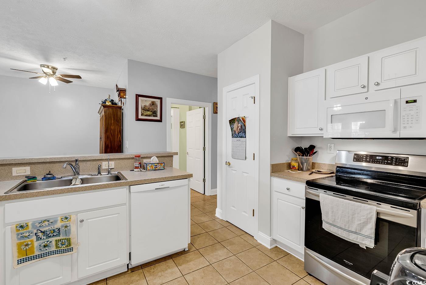 5090 Windsor Green Way Property Photo 12