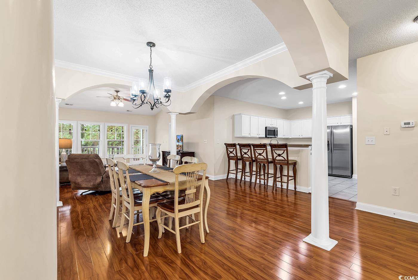 2450 Marsh Glen Dr. Property Photo 3