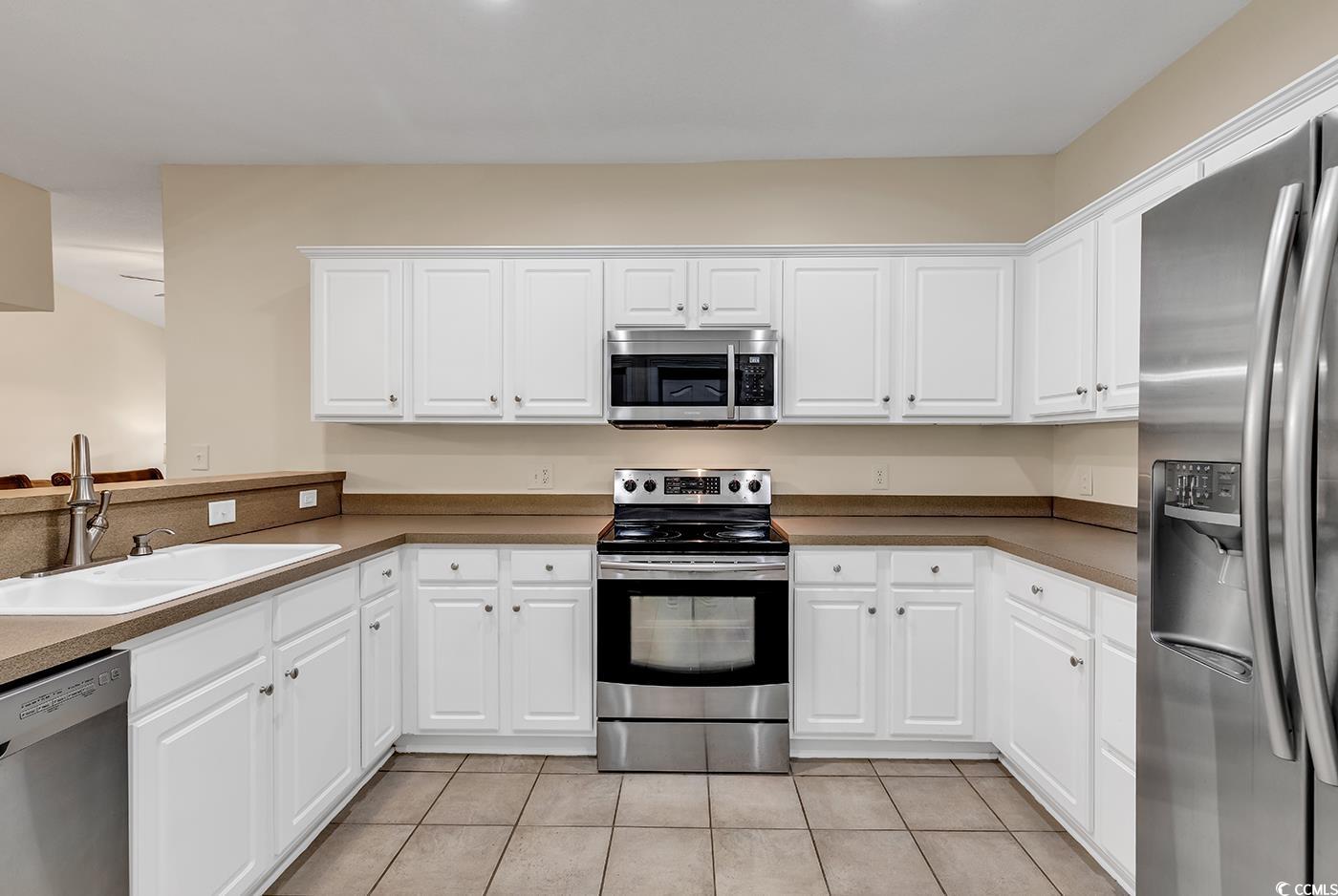 2450 Marsh Glen Dr. Property Photo 8