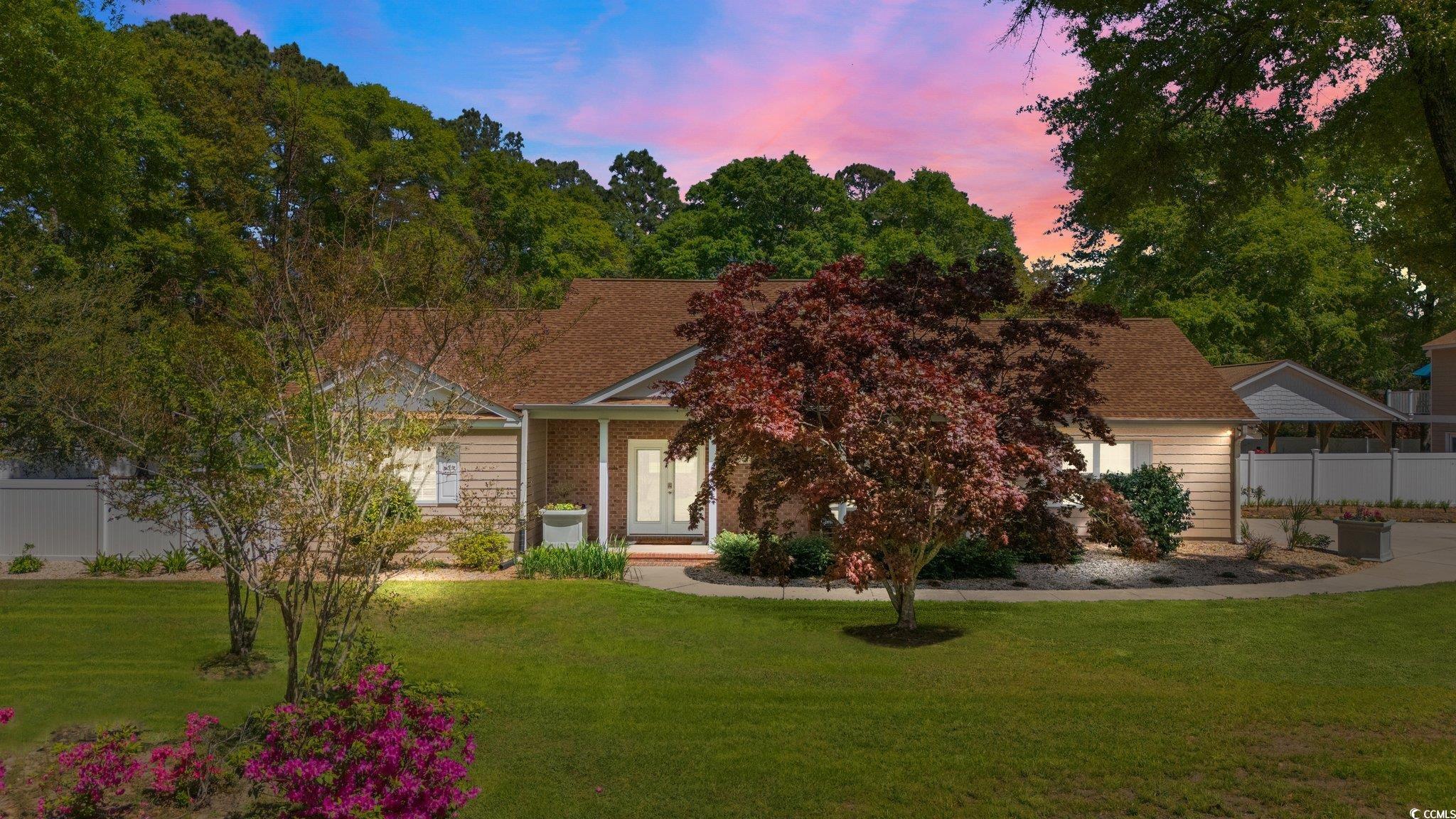 121 Half Moon Trail Property Photo