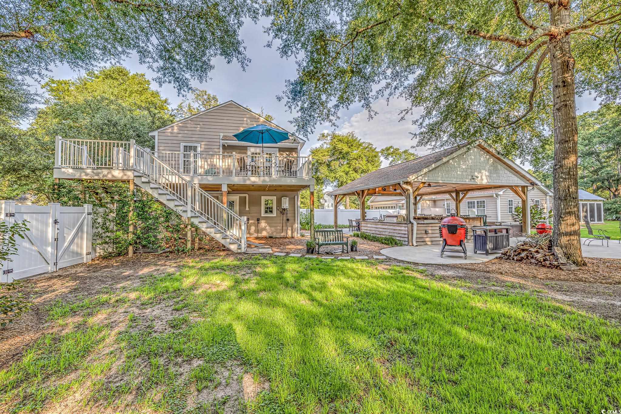 121 Half Moon Trail Property Photo 4