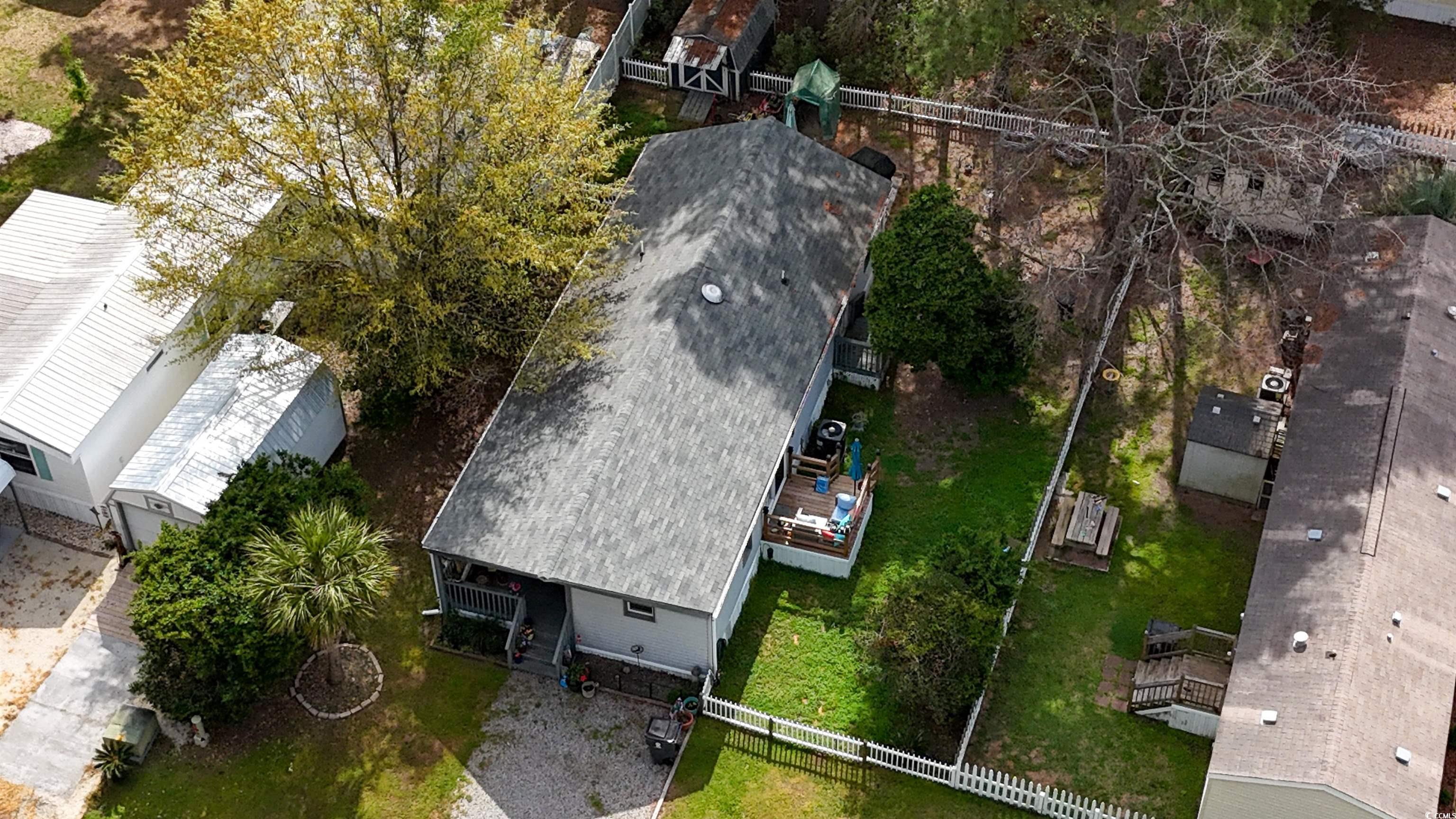1 Topsail Ln. Property Photo 4