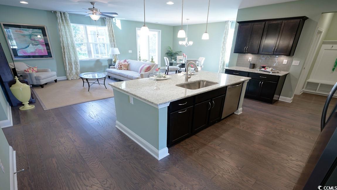 312 Glacier Way Property Photo 8