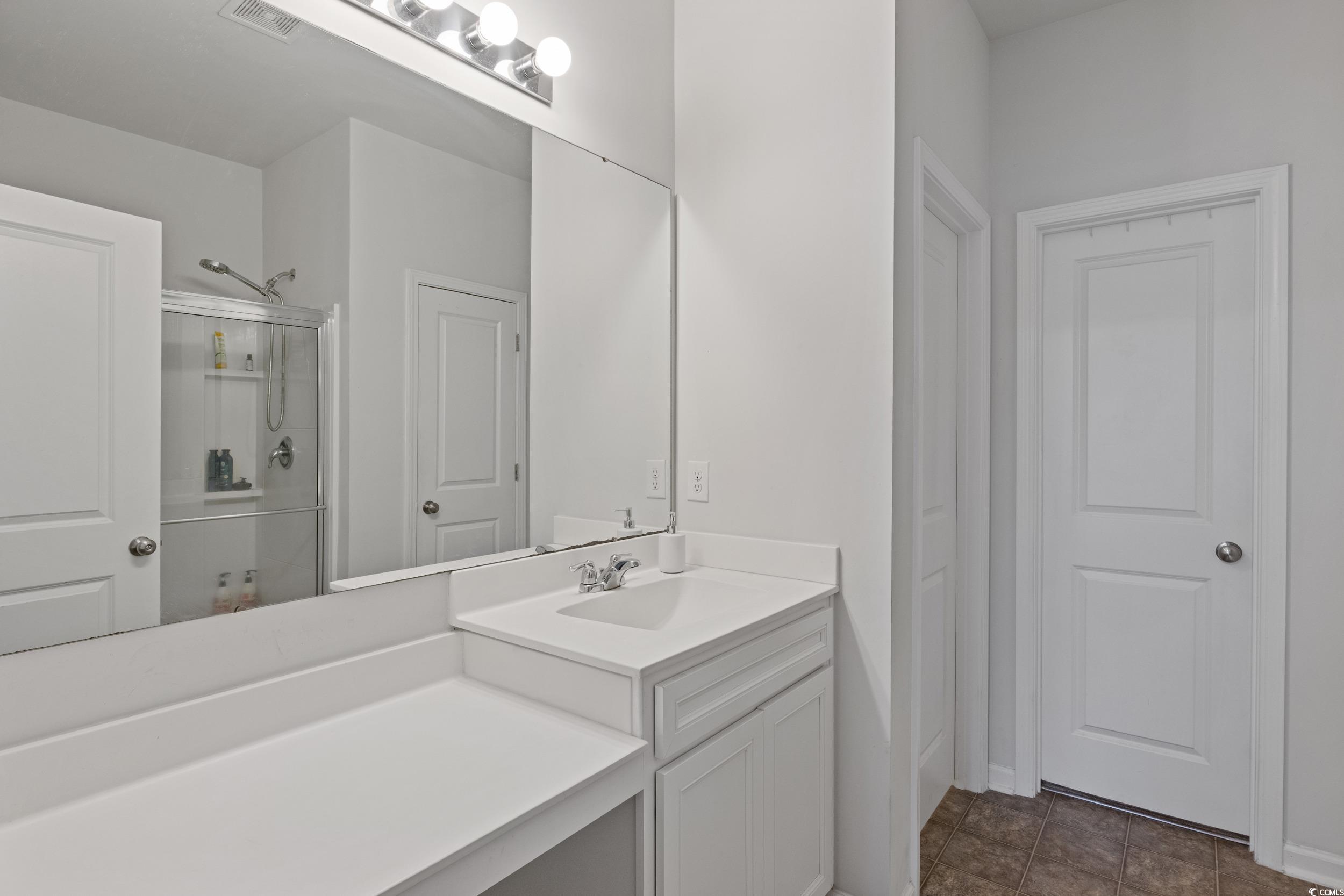 808 Wild Leaf Loop Property Photo 17