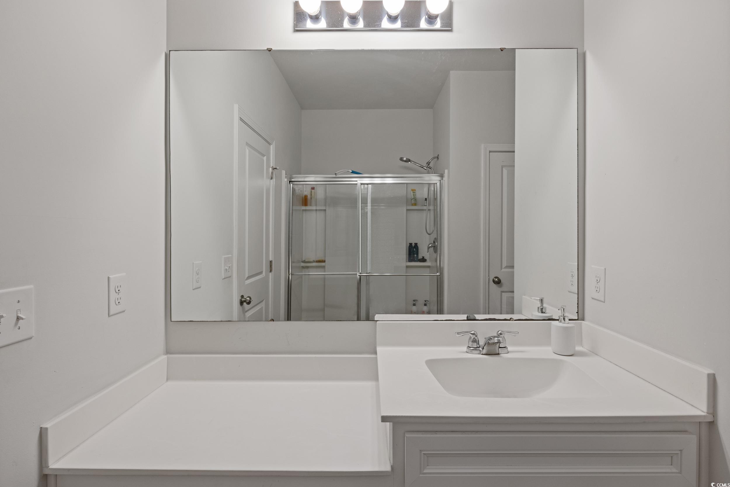 808 Wild Leaf Loop Property Photo 18