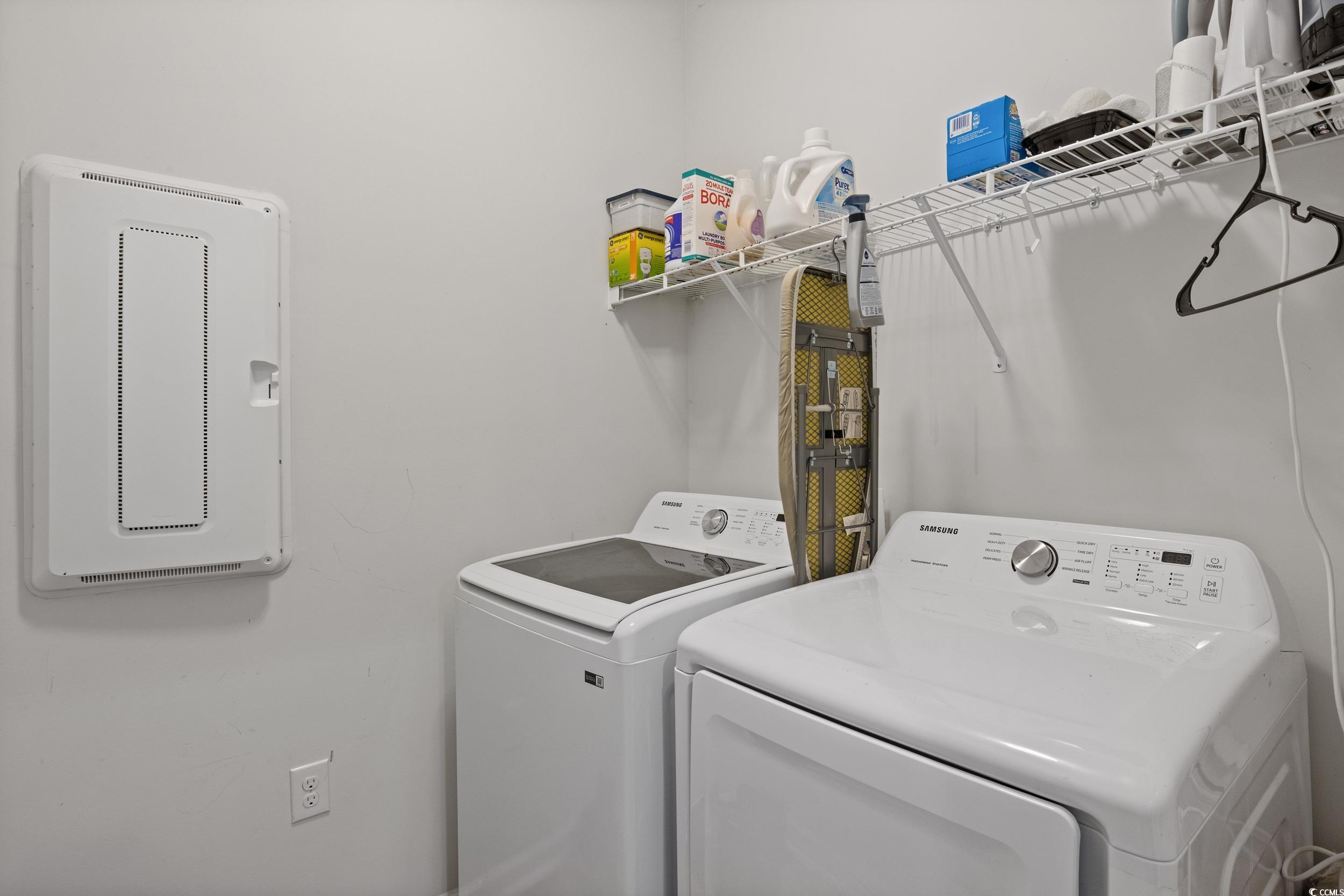 808 Wild Leaf Loop Property Photo 32