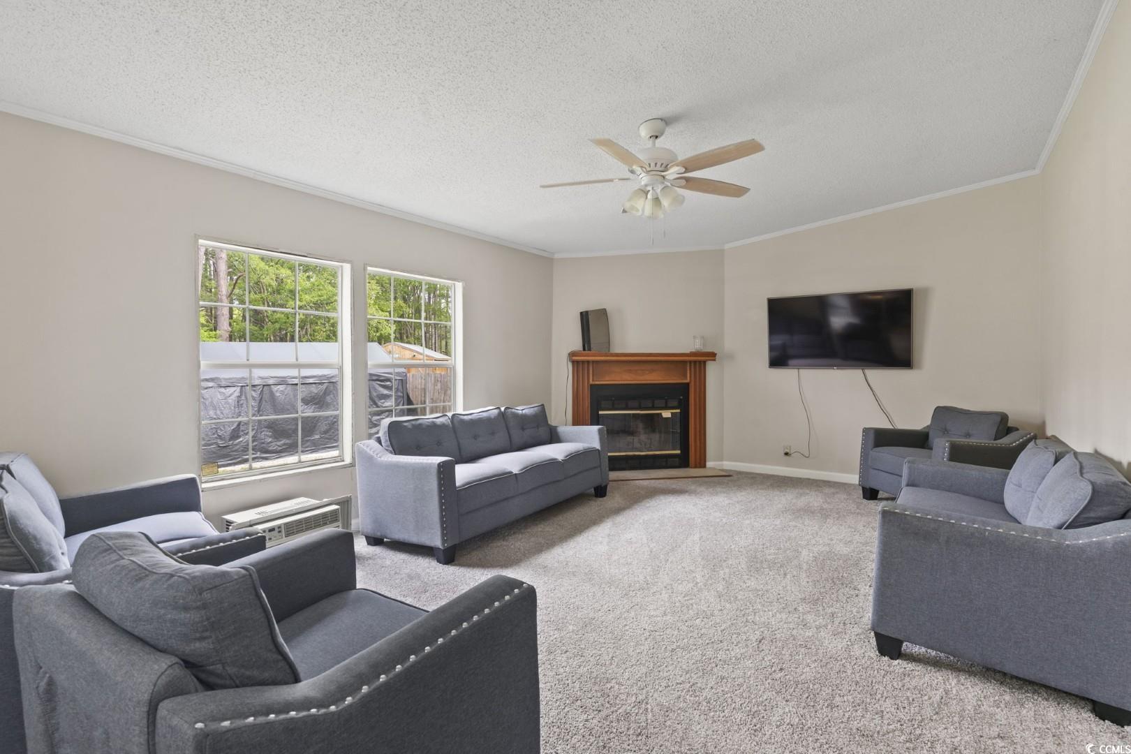 4898 Sawgrass Ln. Property Photo 2