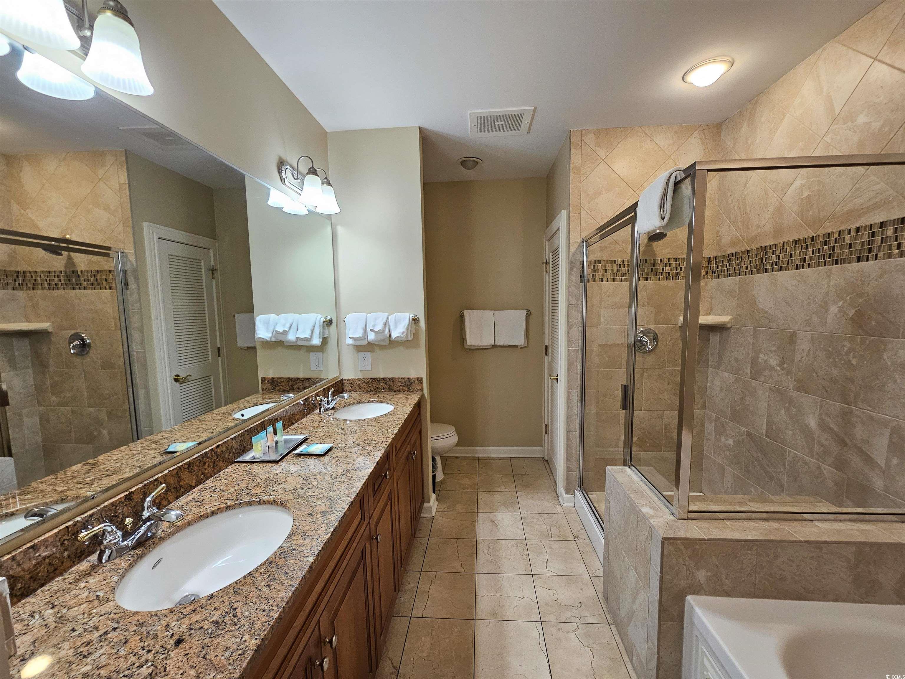 9994 Beach Club Dr. Property Photo 19
